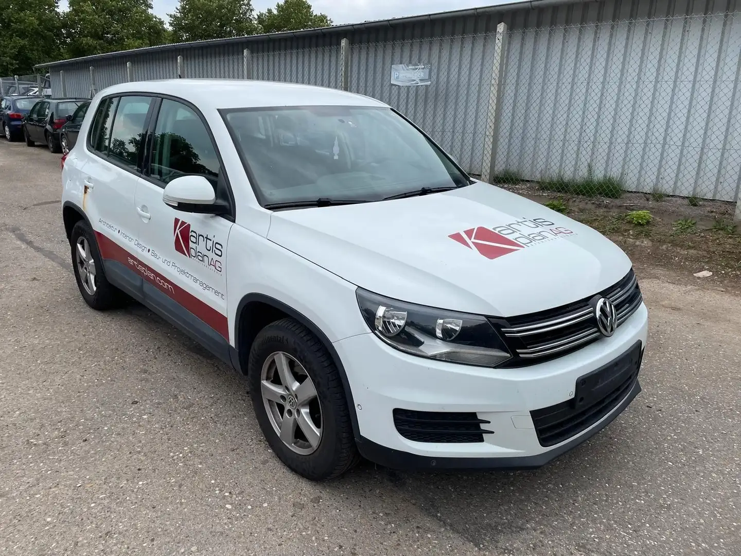 Volkswagen Tiguan Trend & Fun BMT 4Motion Weiß - 2