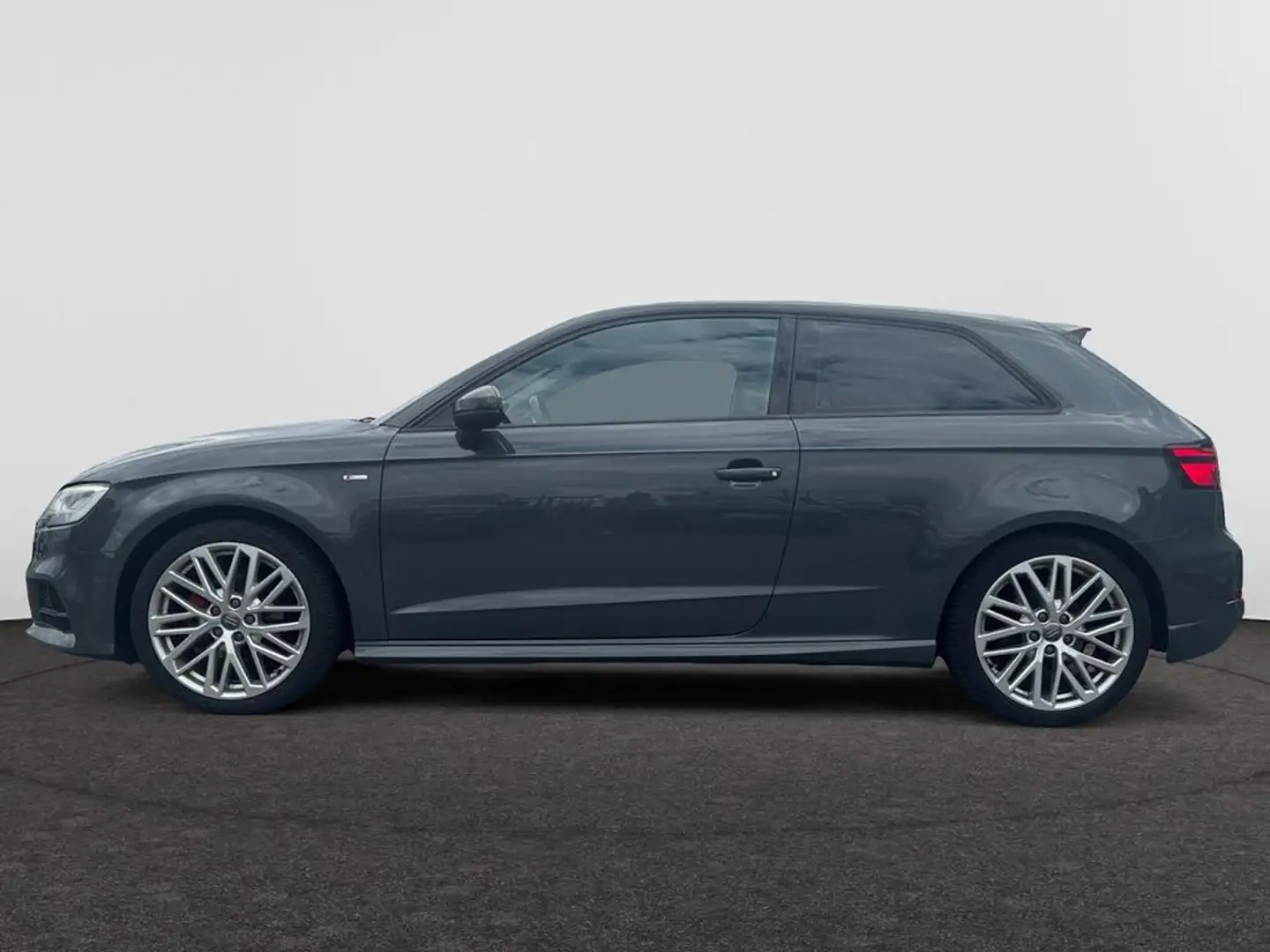 Audi A3 Audi A3  Sport 1.4 TFSI 150 ch 6 vitesses Grijs - 2