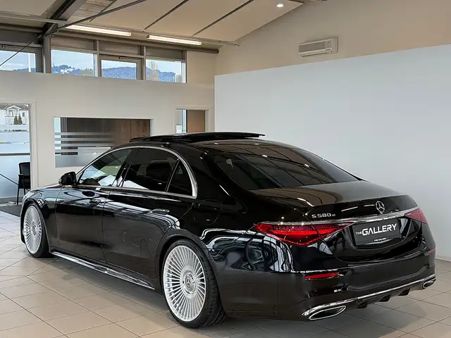 Mercedes-Benz S 580 e lang Aut.*AMG-Line*Panorama*1.Hand*Luft*360° Ansicht 8