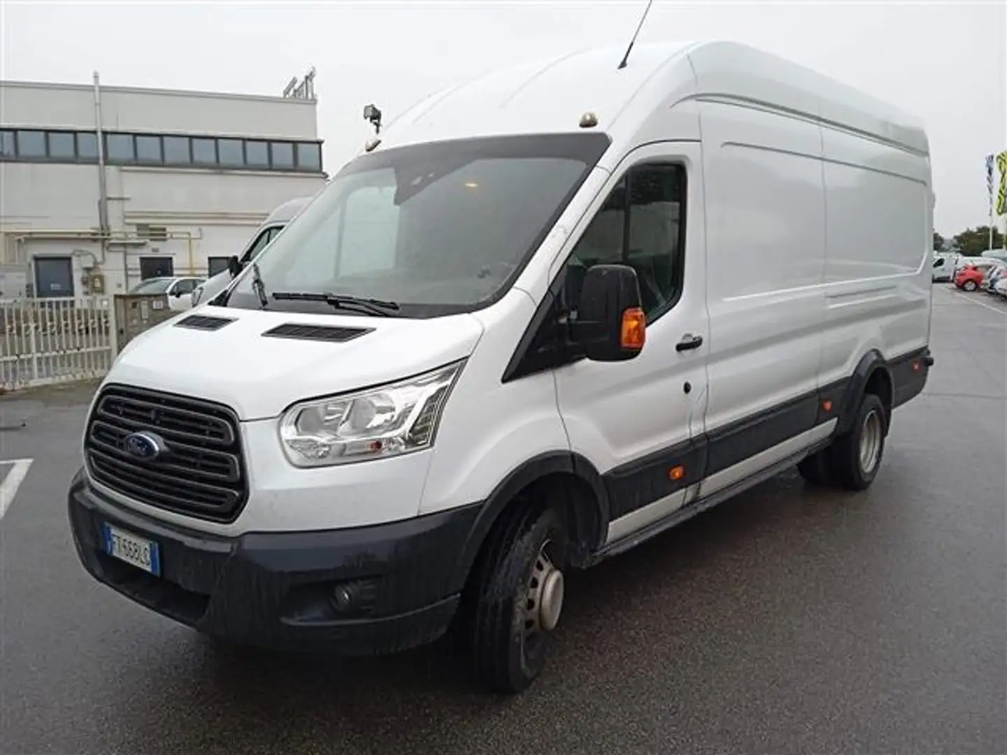 Ford Transit 350 tr.post. 2.0 tdci 170cv jumbo trend Weiß - 1