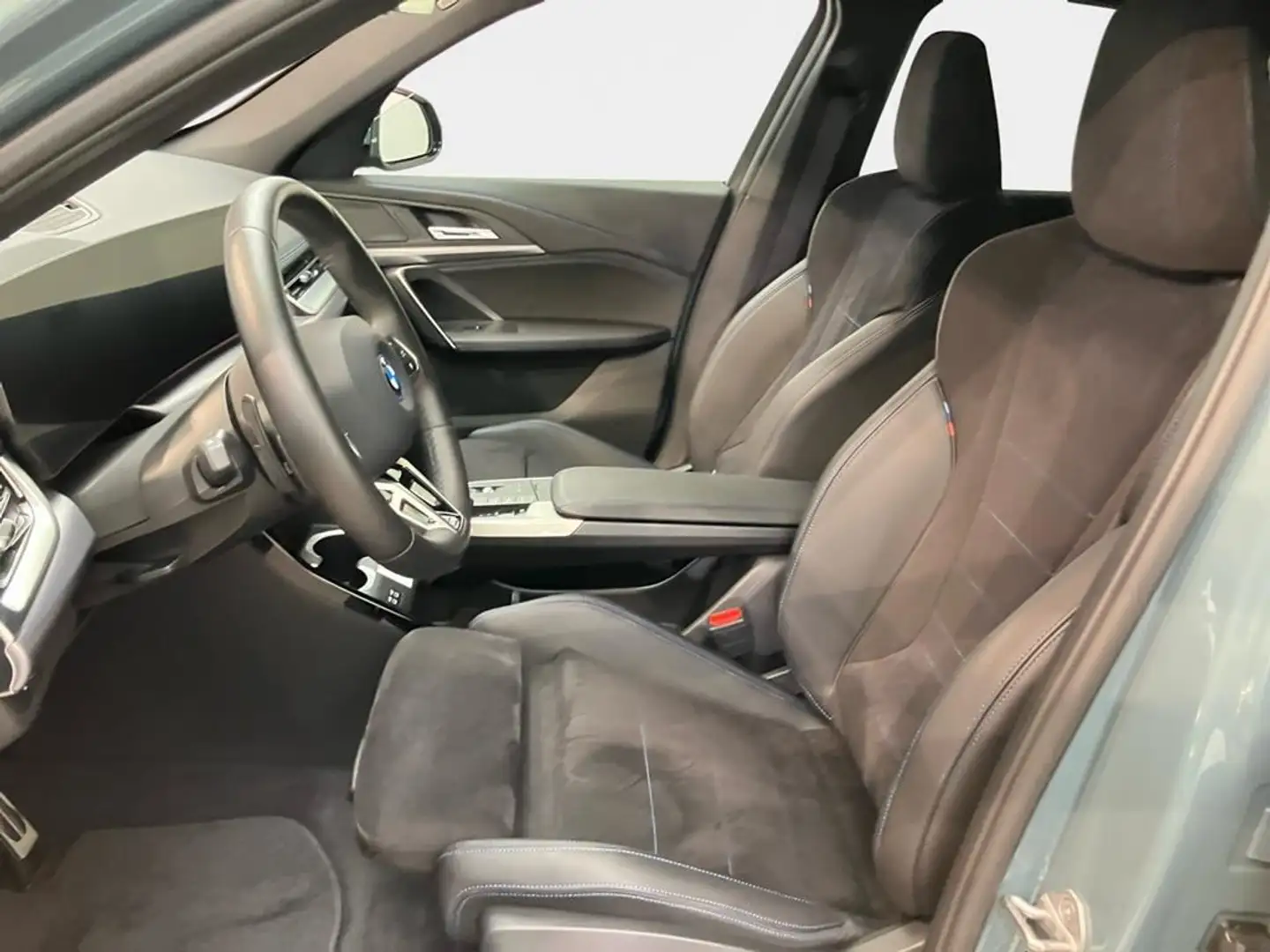 BMW iX1 M Sport Grün - 2