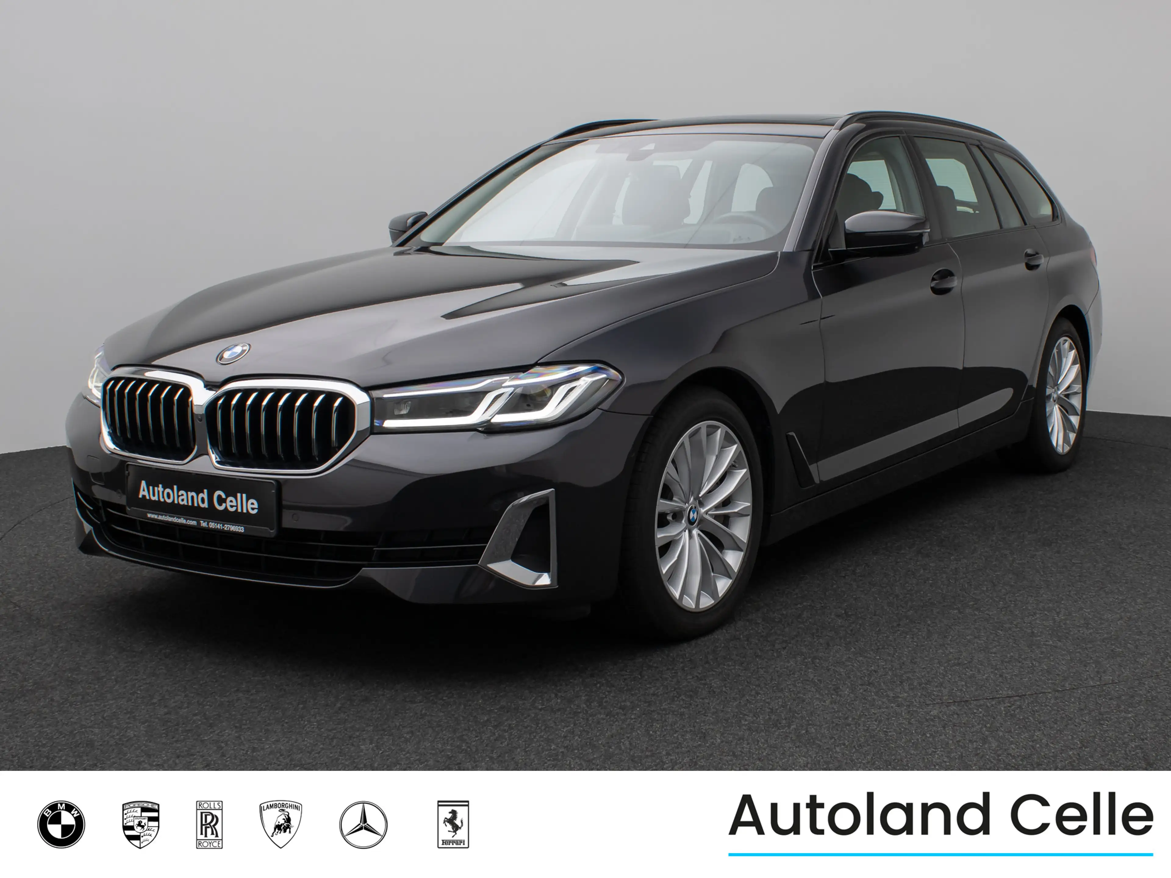 BMW 530 LuxuryLine Pano 360°HUD DAB H K Massage