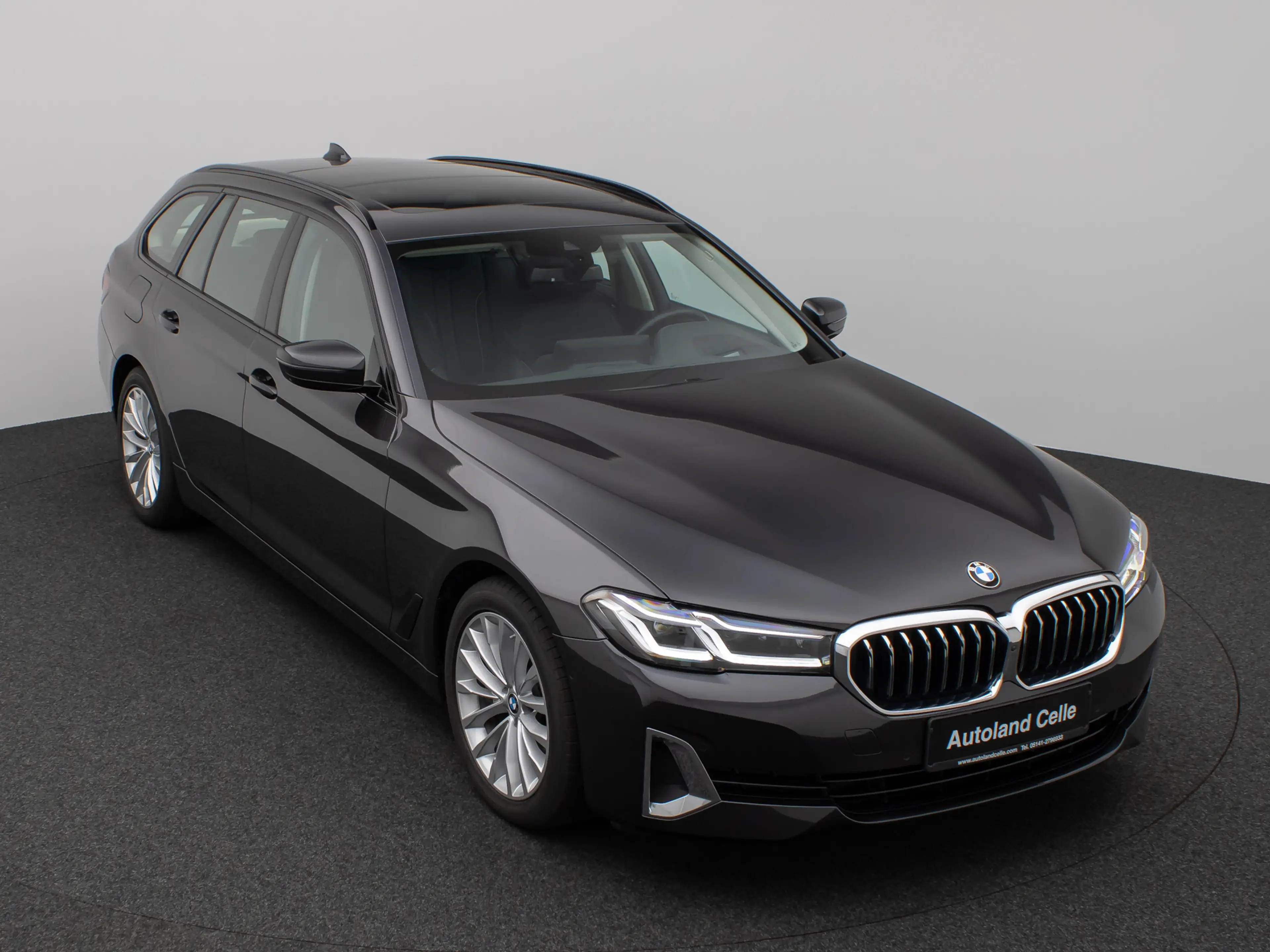 BMW 530 LuxuryLine Pano 360°HUD DAB H K Massage — photo 3