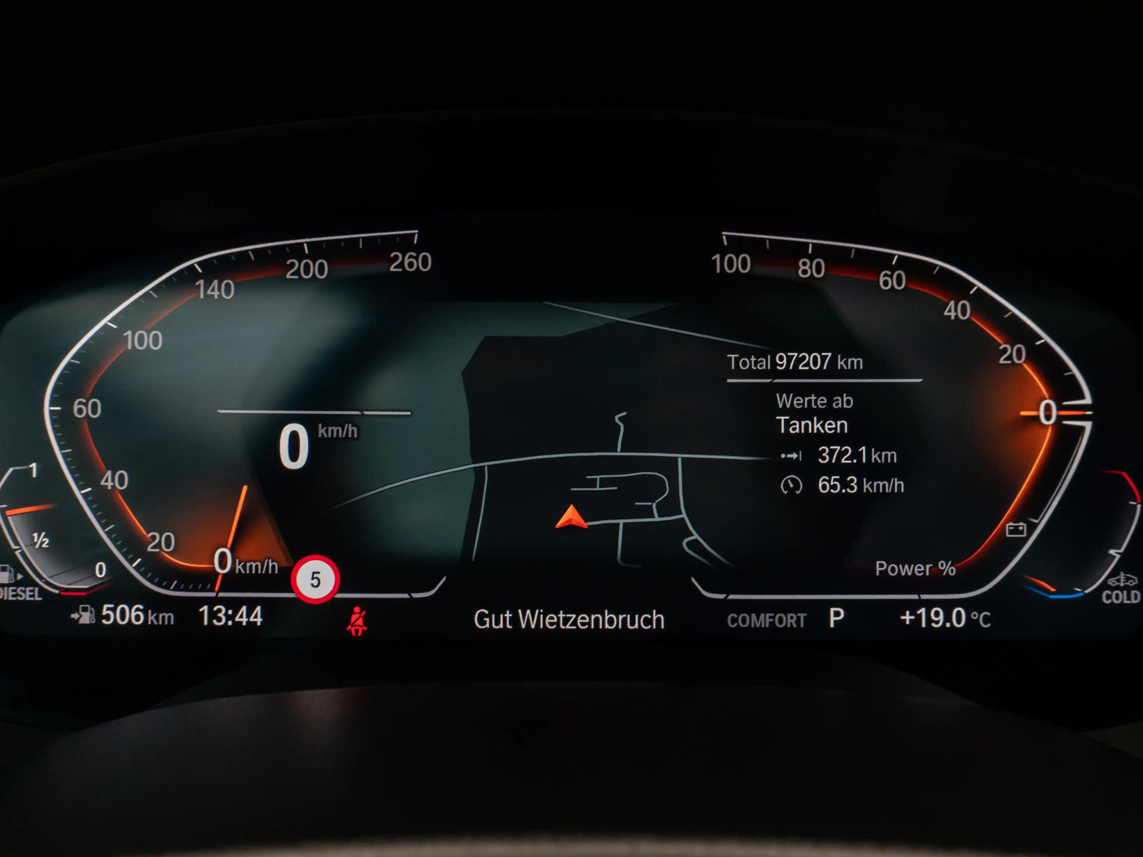 BMW 530 LuxuryLine Pano 360°HUD DAB H K Massage — photo 43