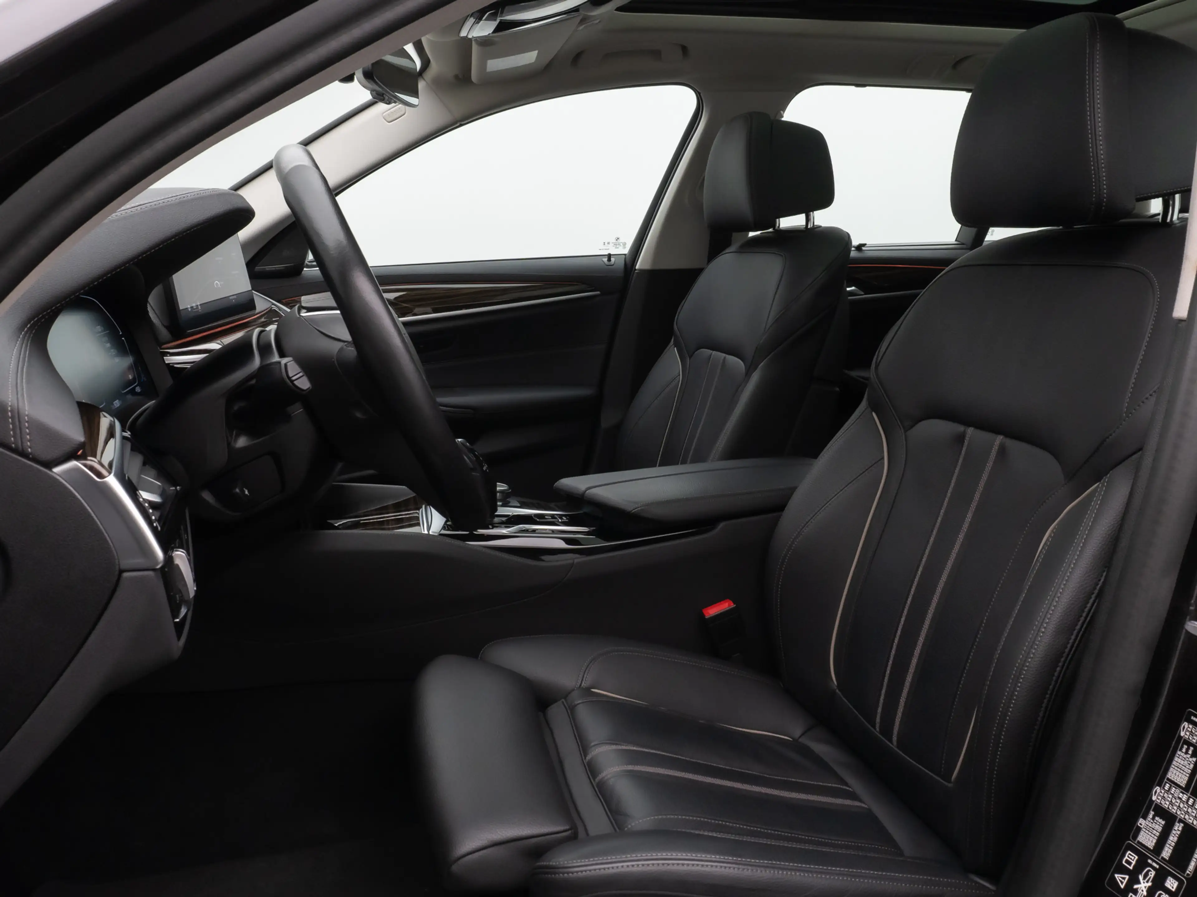 BMW 530 LuxuryLine Pano 360°HUD DAB H K Massage — photo 37