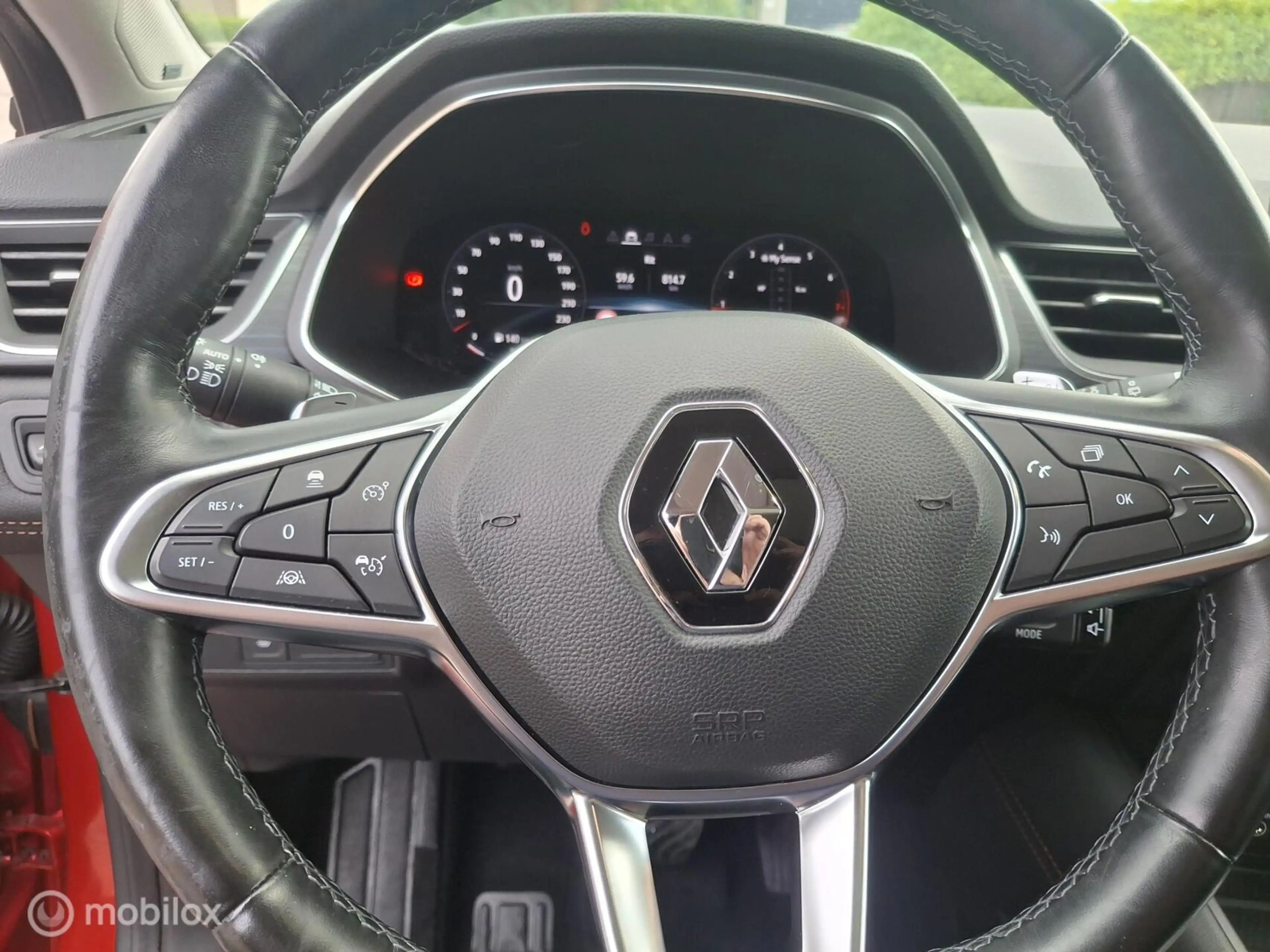 Renault Captur 1.3 TCe 155 Initiale Paris — photo 14