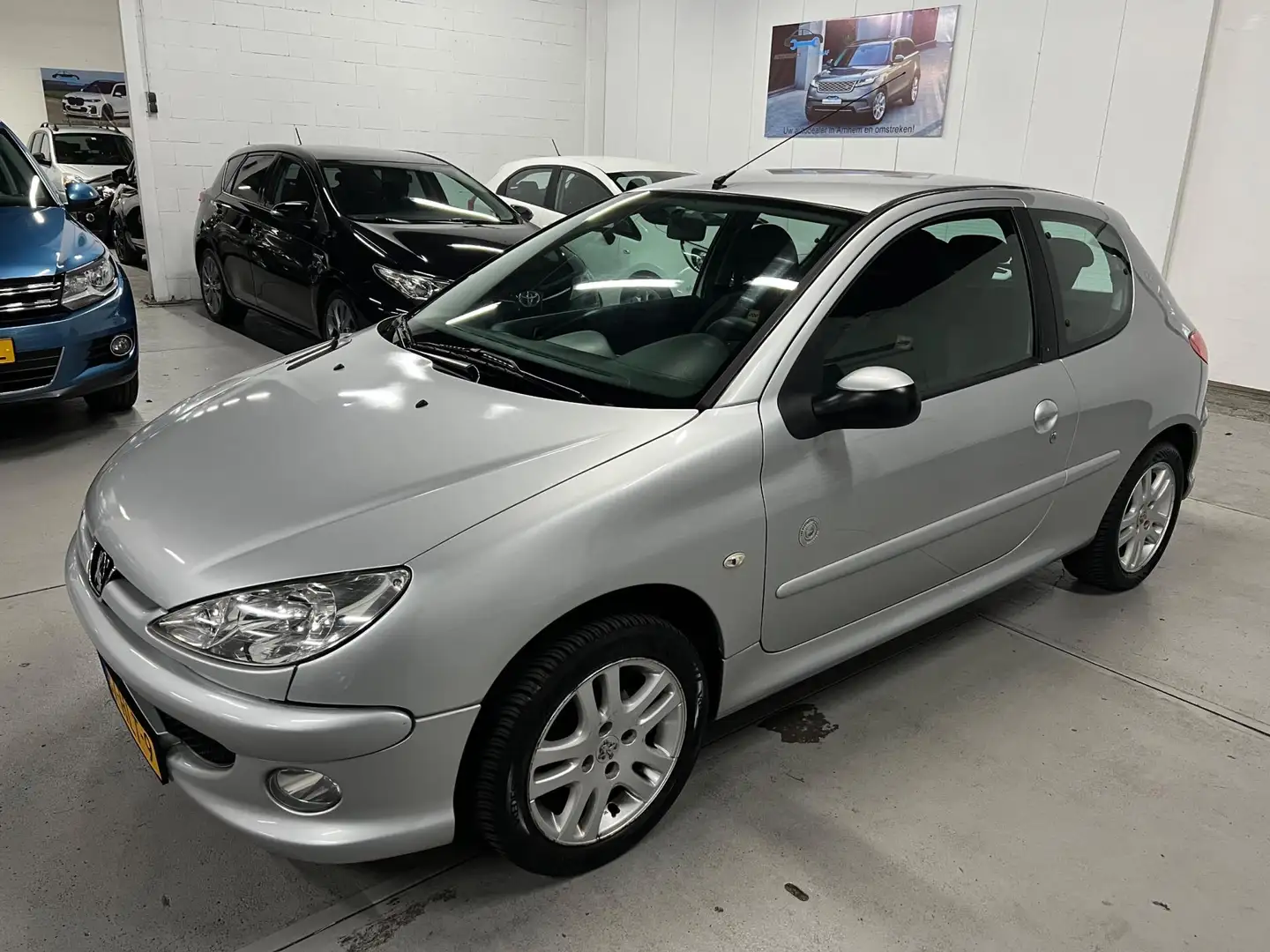 Peugeot 206 1.4 Génération AIRCO / NAP / LM VELGEN Grijs - 2