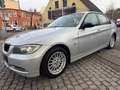 BMW 320 IA*AUTOMATK*2xPDC*TÜV NEU* Silber - thumbnail 1