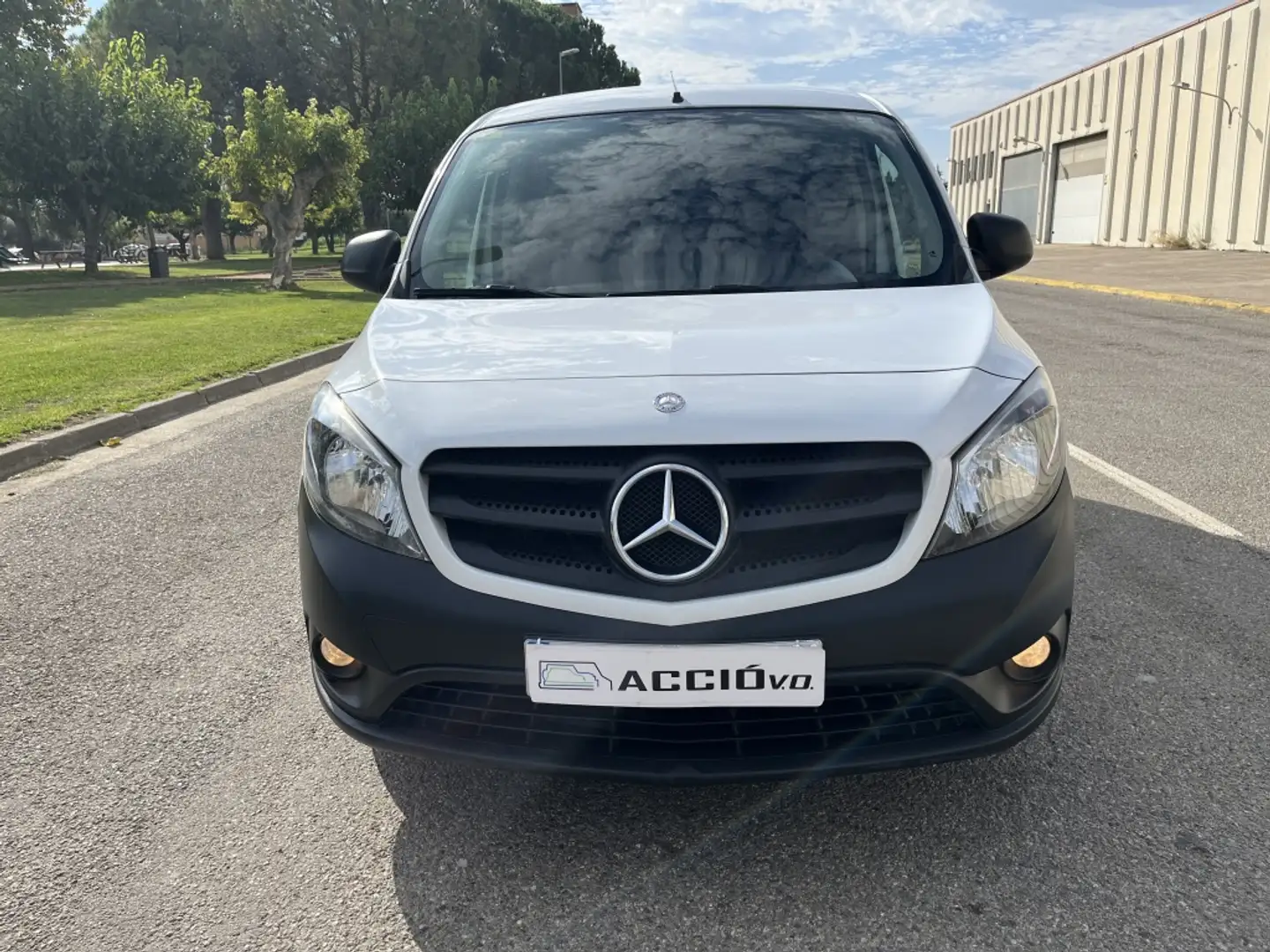 Mercedes-Benz Citan N1 Furgón 109CDI BE Largo Blanco - 2