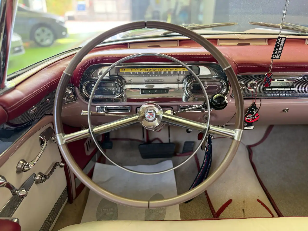 Cadillac Deville Fleetwood Sedan 6.0 BZ 250 cv Motore Nuovo / ASI, foto 10