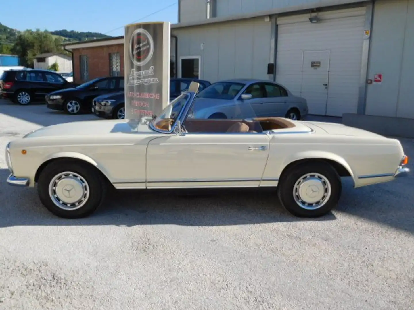 Mercedes-Benz SL 230 w113 pagoda da concorso - Beige - 2
