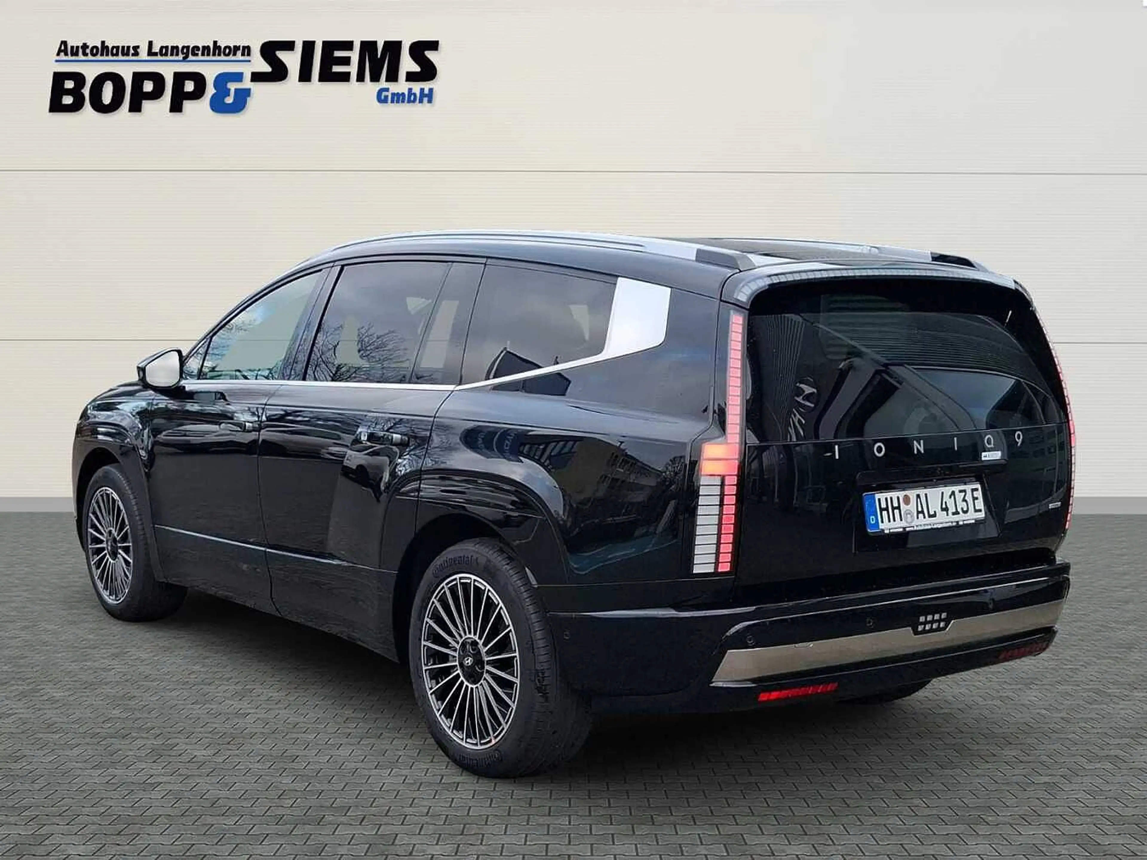 Hyundai IONIQ 9 110 kWh 4WD Performance 'Uniq' + SD — photo 3