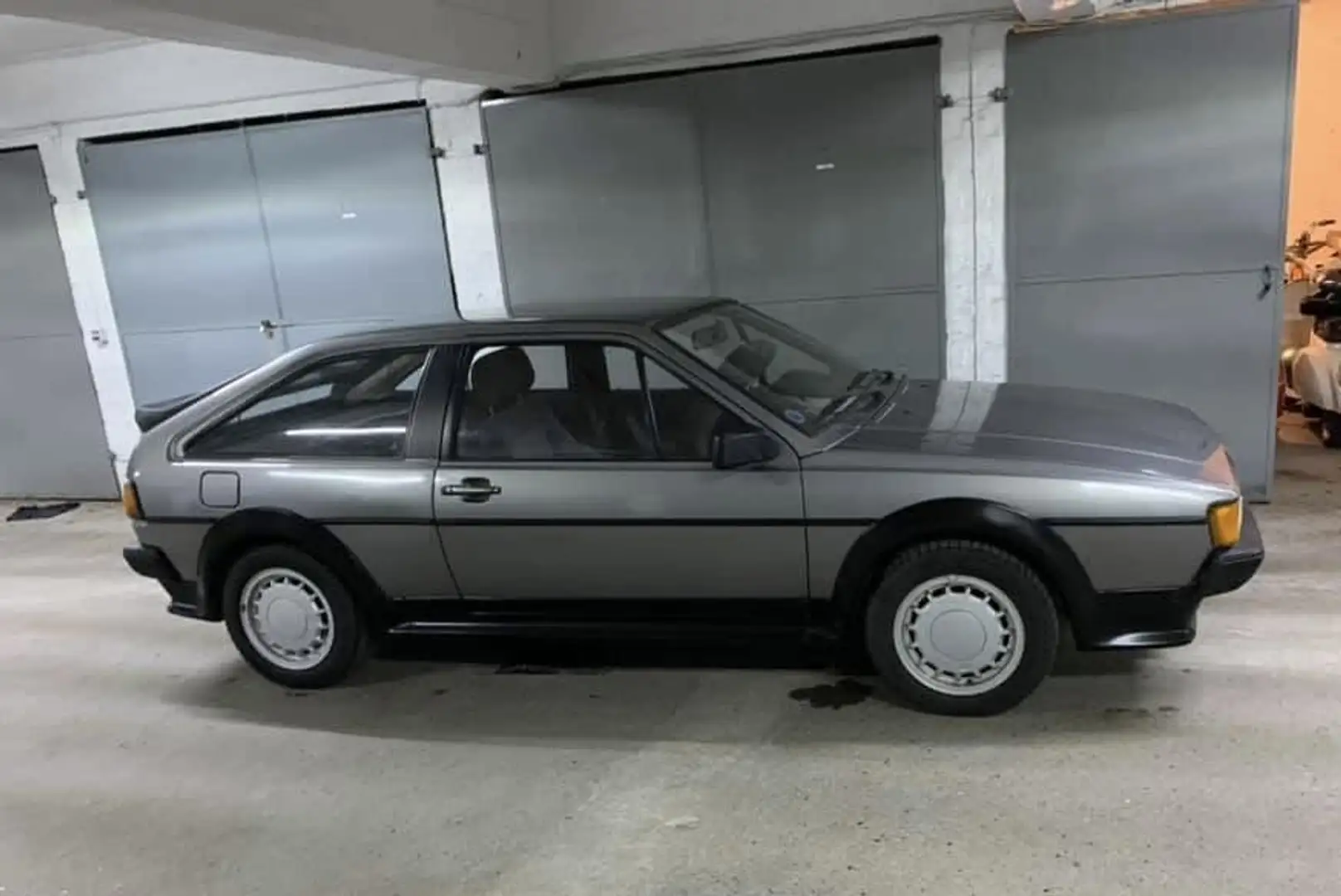 Volkswagen Scirocco GT Plateado - 2