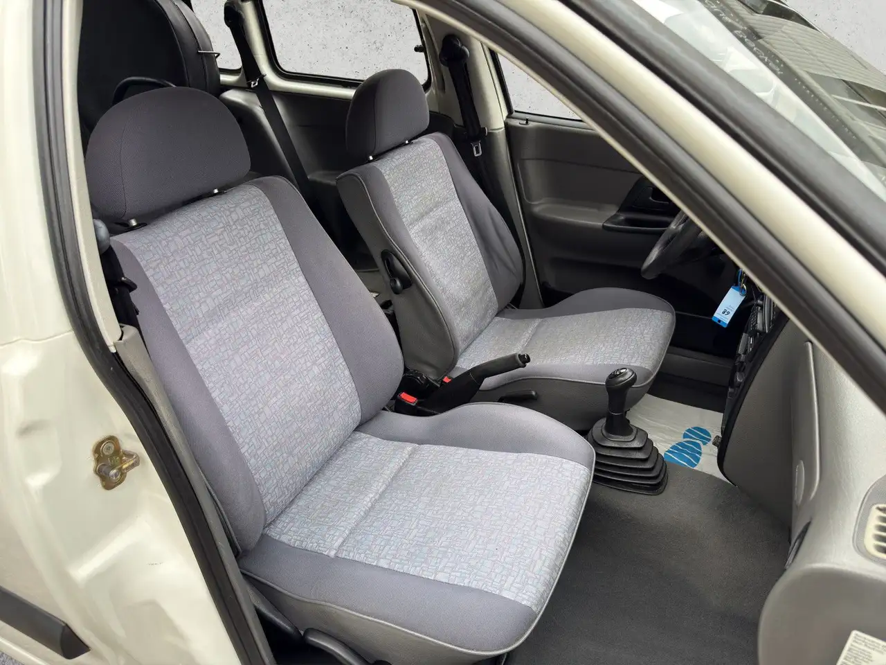 SEAT Inca Kombi 1.4+Rollstuhlrampe, foto 9