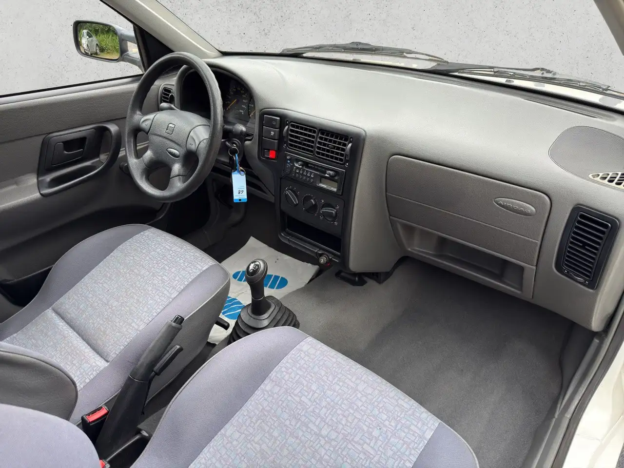 SEAT Inca Kombi 1.4+Rollstuhlrampe, foto 10