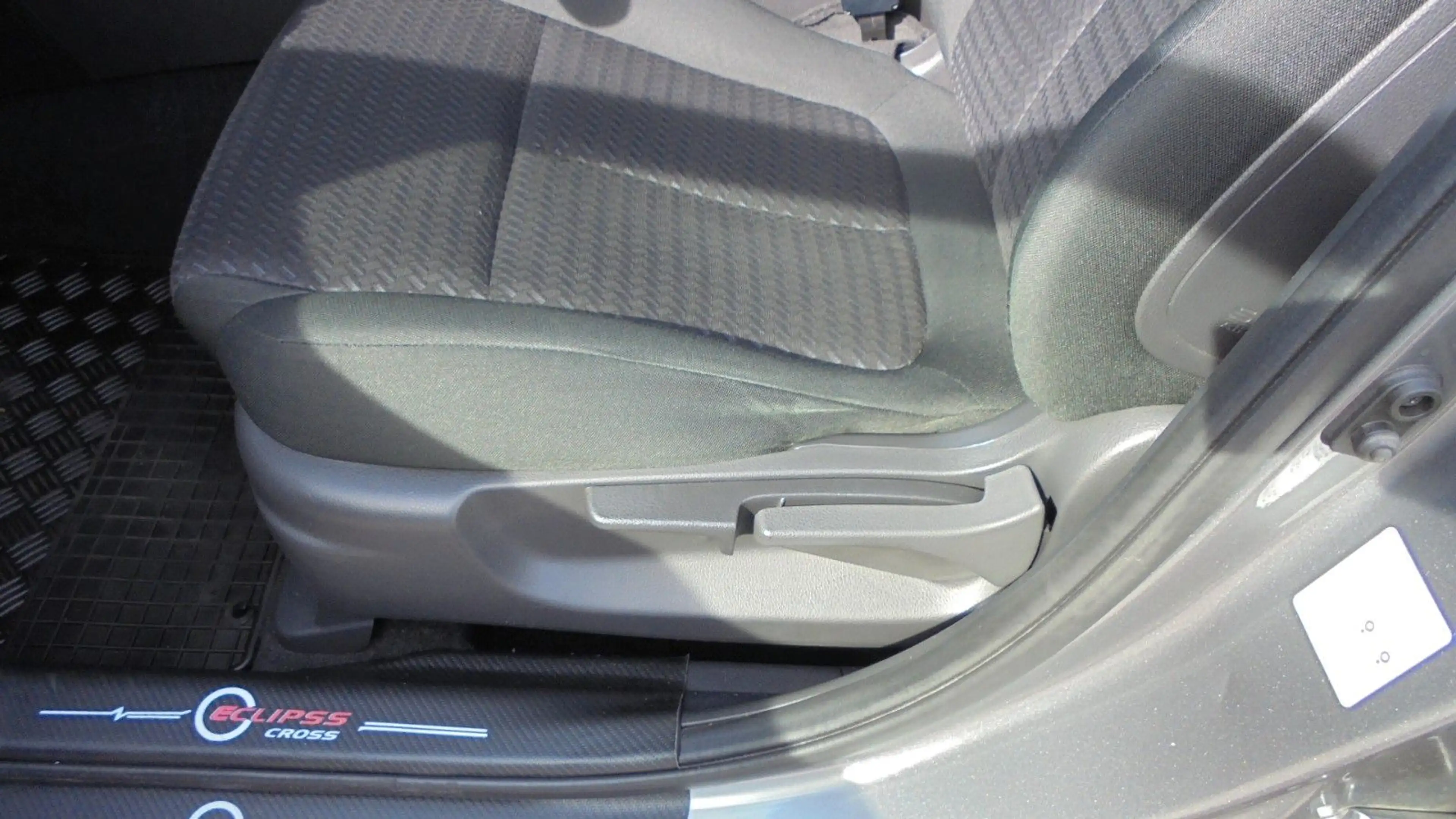 Mitsubishi Eclipse Cross 2WD,Automatik,Klima,RFK,WKR,LM-Rä — photo 13