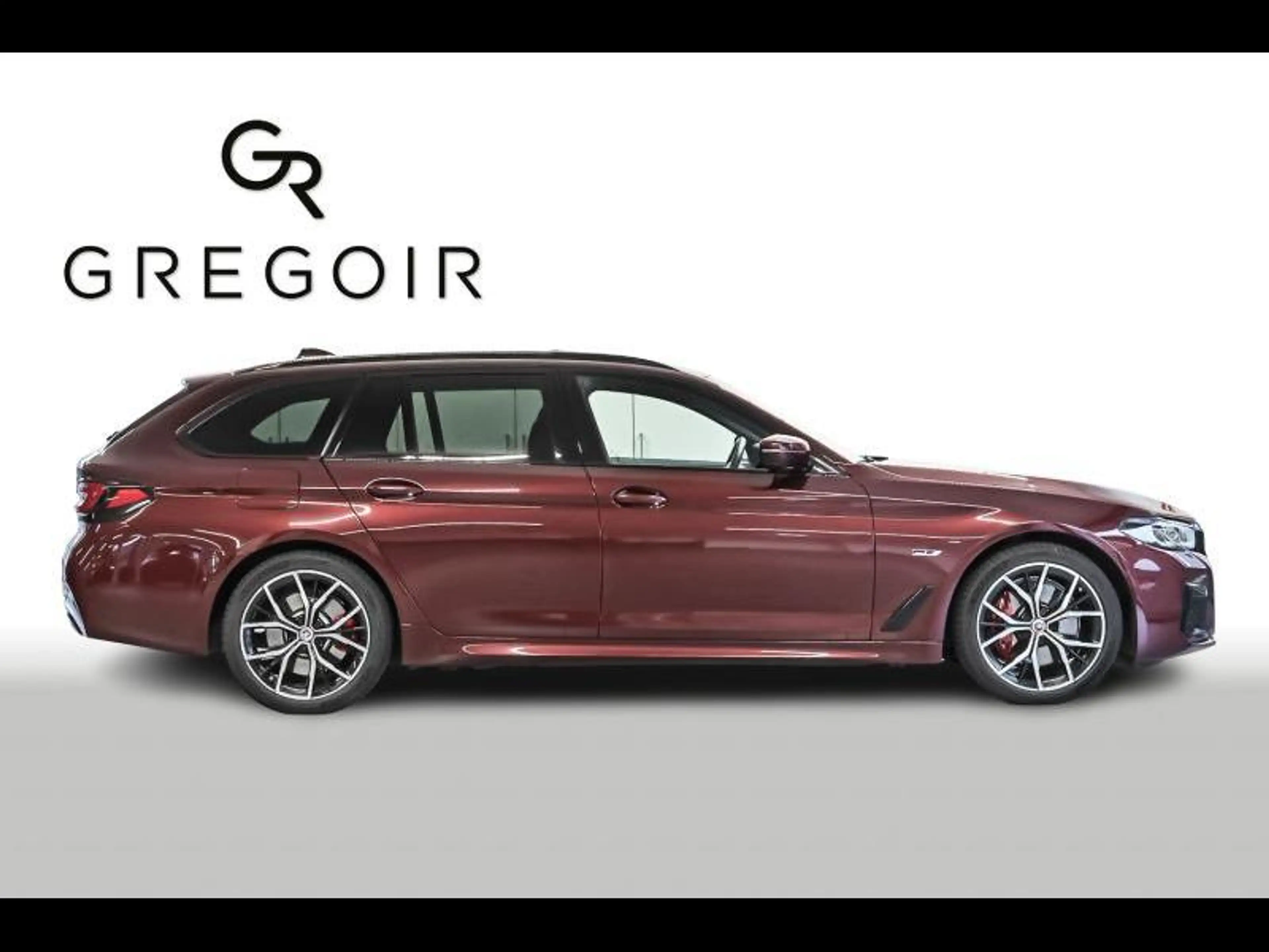 BMW 530 e xDrive Touring - M Pack — photo 3