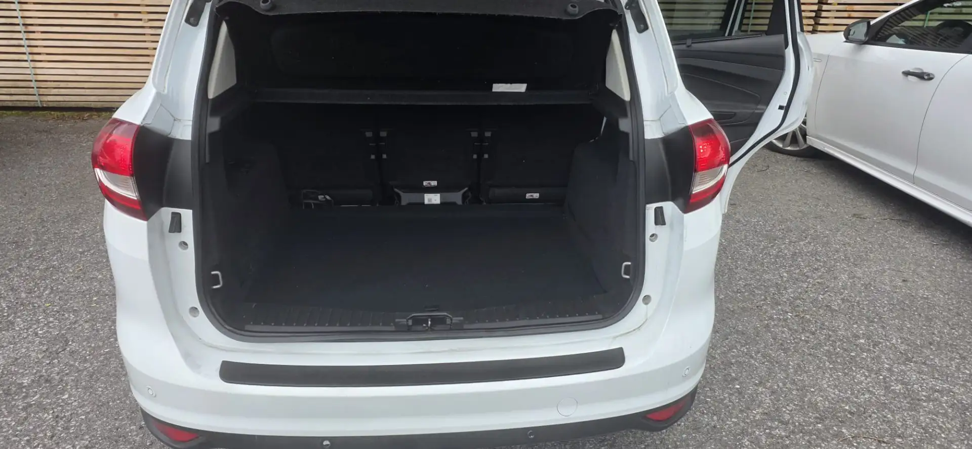 Ford C-Max 1.0 EcoBoost Start-Stopp-System Sport - 1