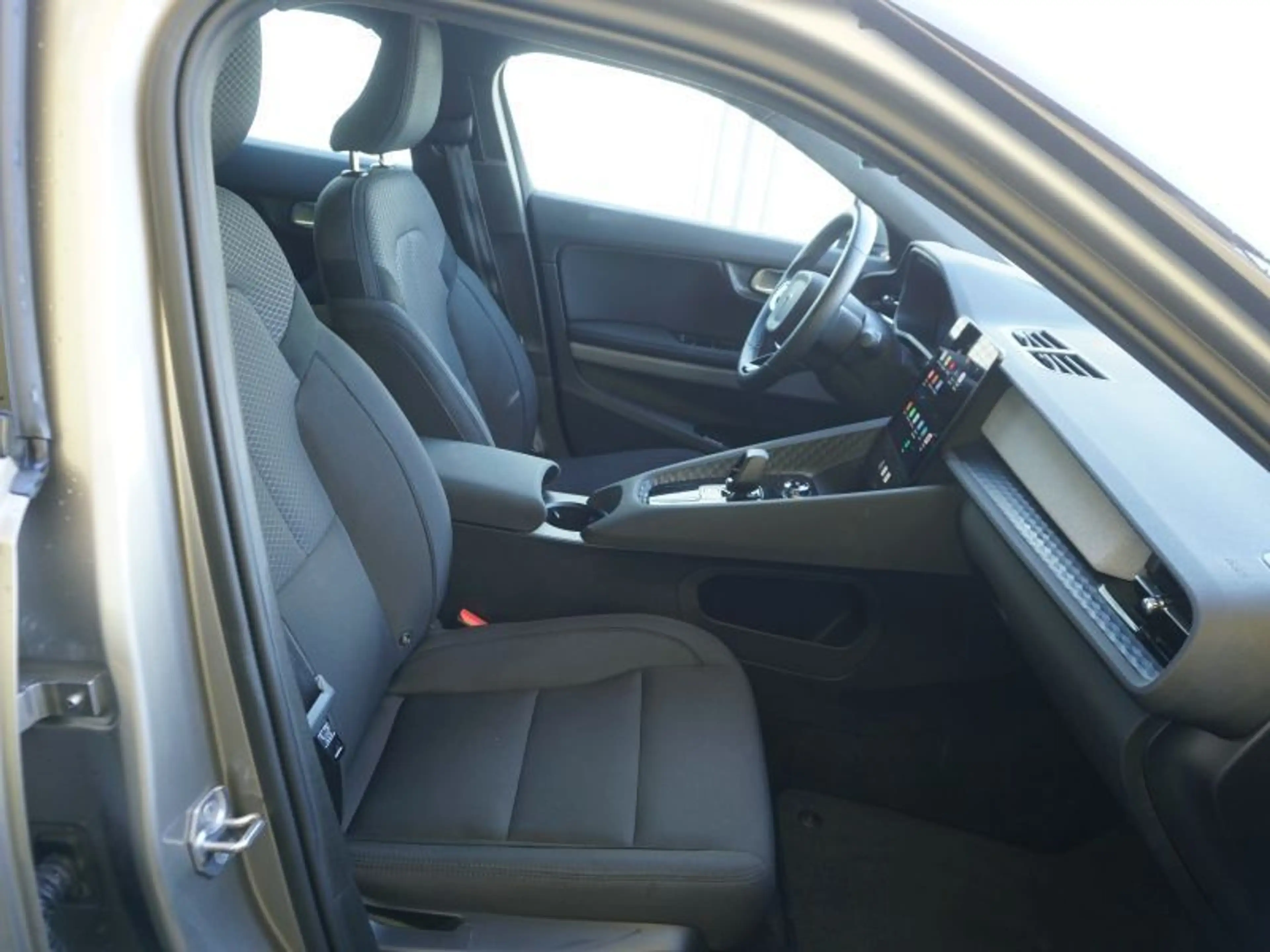 Polestar 2 Long Range 78kWh Single Motor *LED+19"ALU* — photo 10