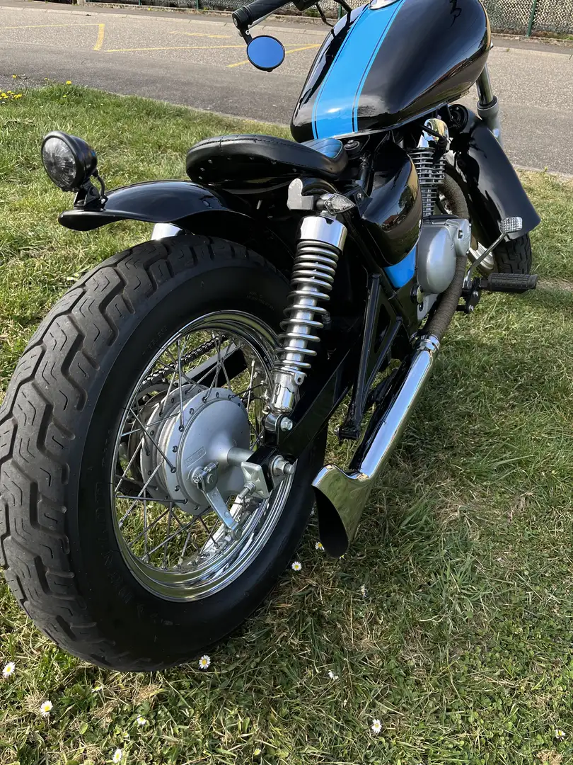 Suzuki GZ 125 - 2