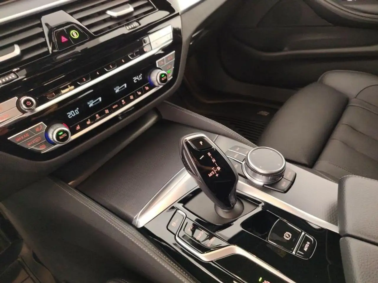 BMW 530 d Touring mhev 48V xdrive Msport auto, миниатюра 17