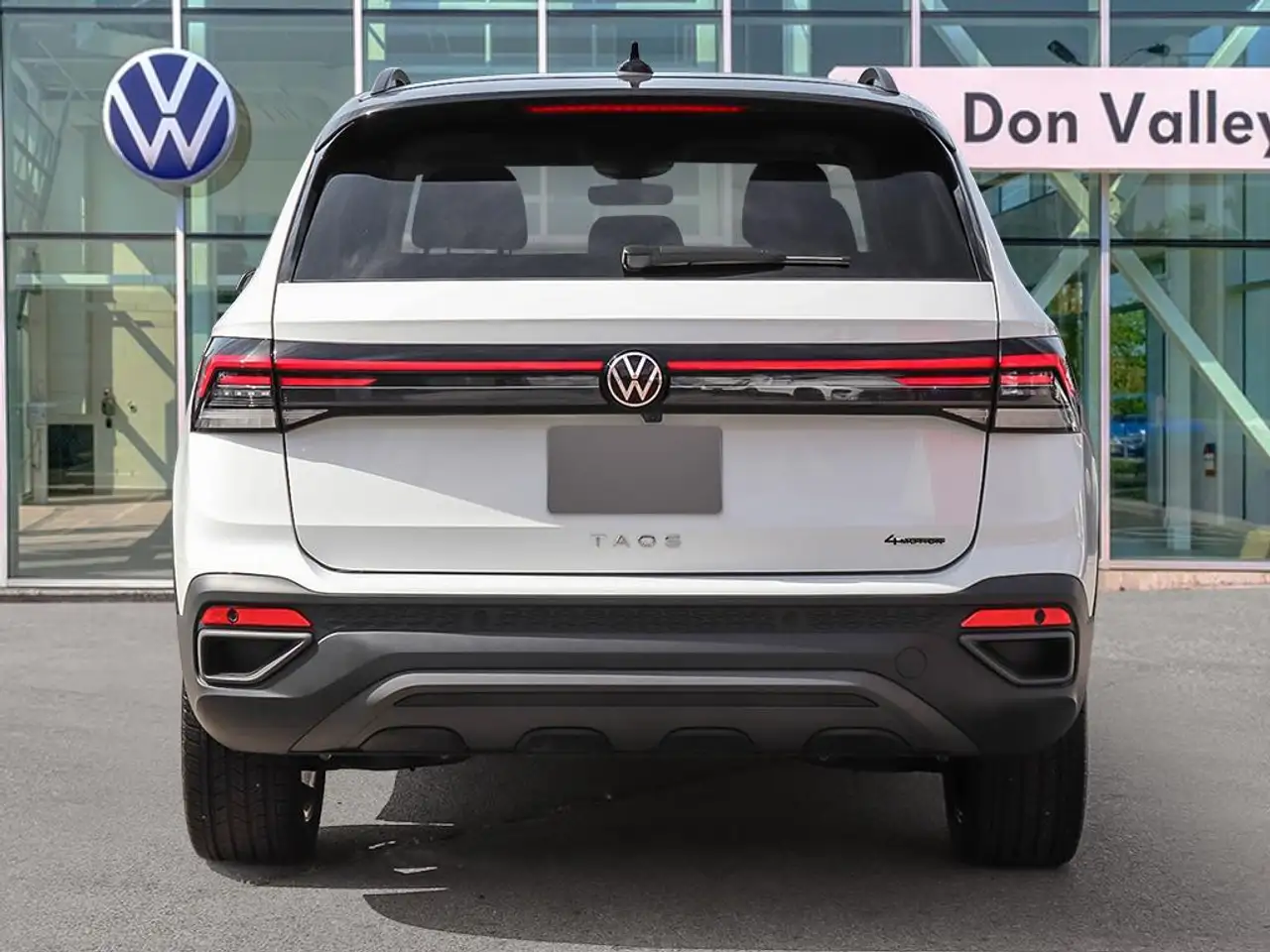 Volkswagen Taos снимка Volkswagen Taos