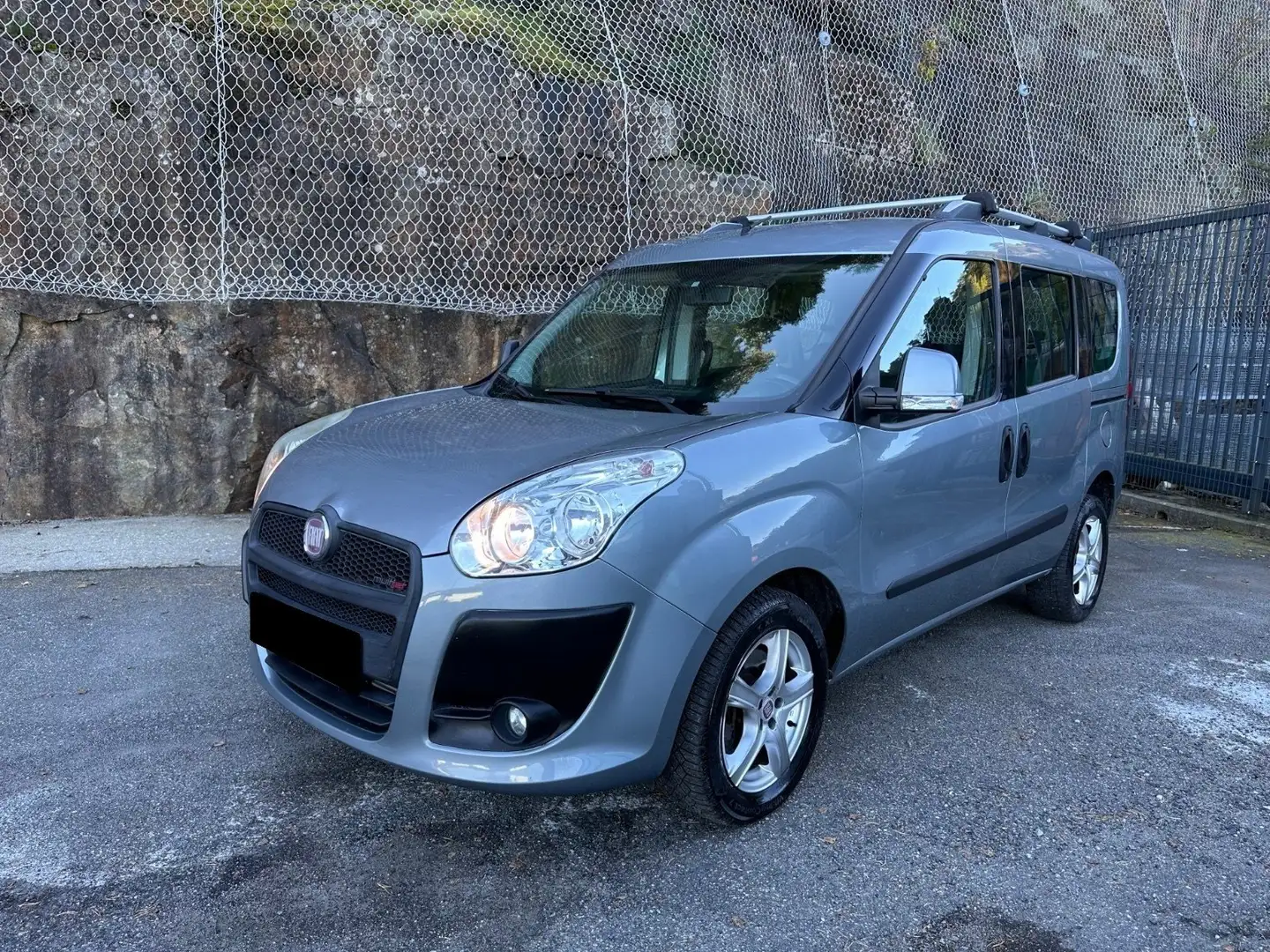 Fiat Doblo Doblo 1.9 mjt Malibu 105cv Grigio - 2