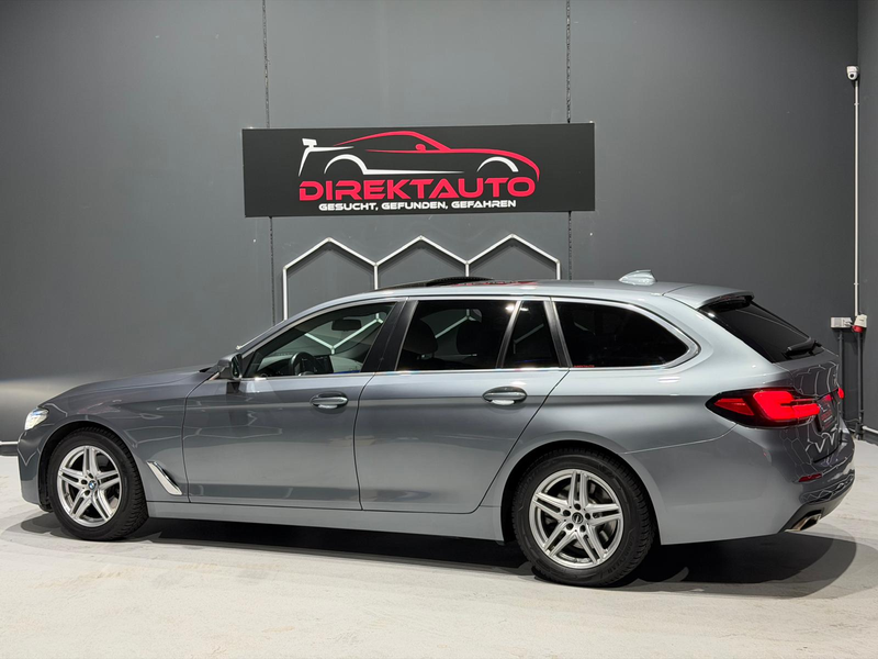 BMW 520 520 d*Laserlight*AHK*Pano* — photo 4
