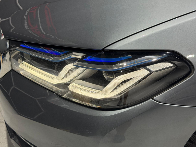 BMW 520 520 d*Laserlight*AHK*Pano* — photo 8