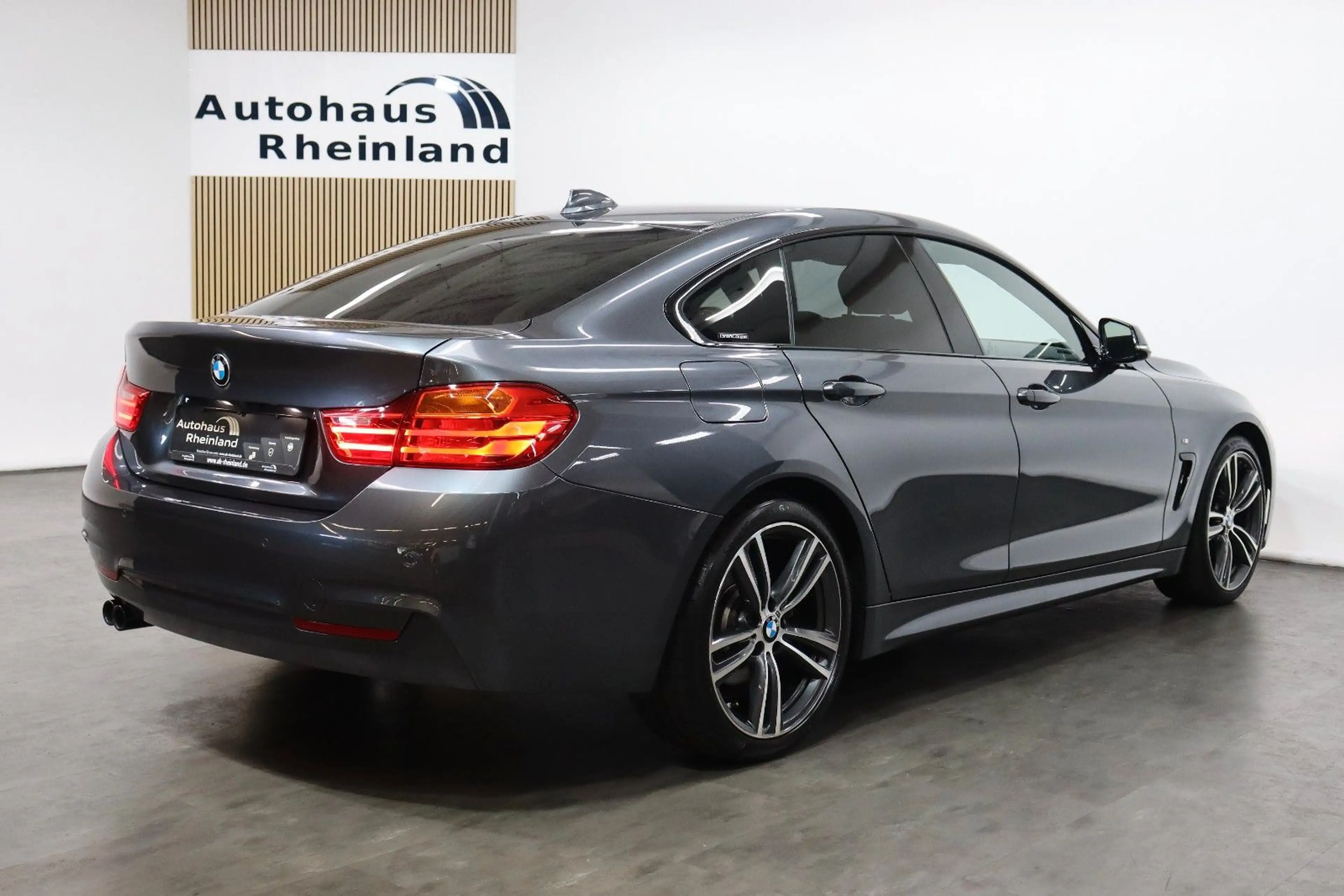 BMW 428 428i Gran Coupé M-Sport*H&K*HEAD-UP*KAMERA*LED* — photo 7