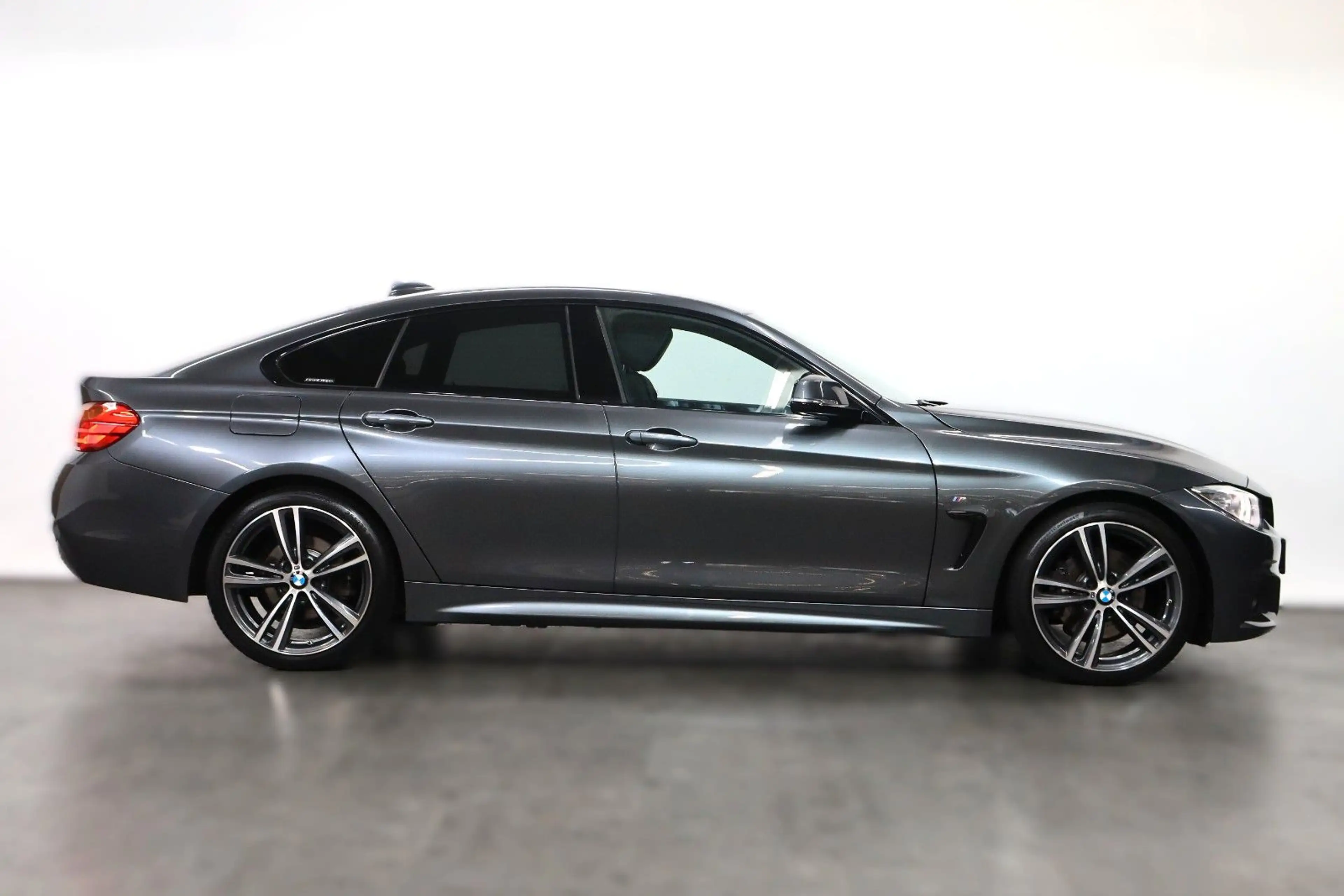 BMW 428 428i Gran Coupé M-Sport*H&K*HEAD-UP*KAMERA*LED* — photo 11