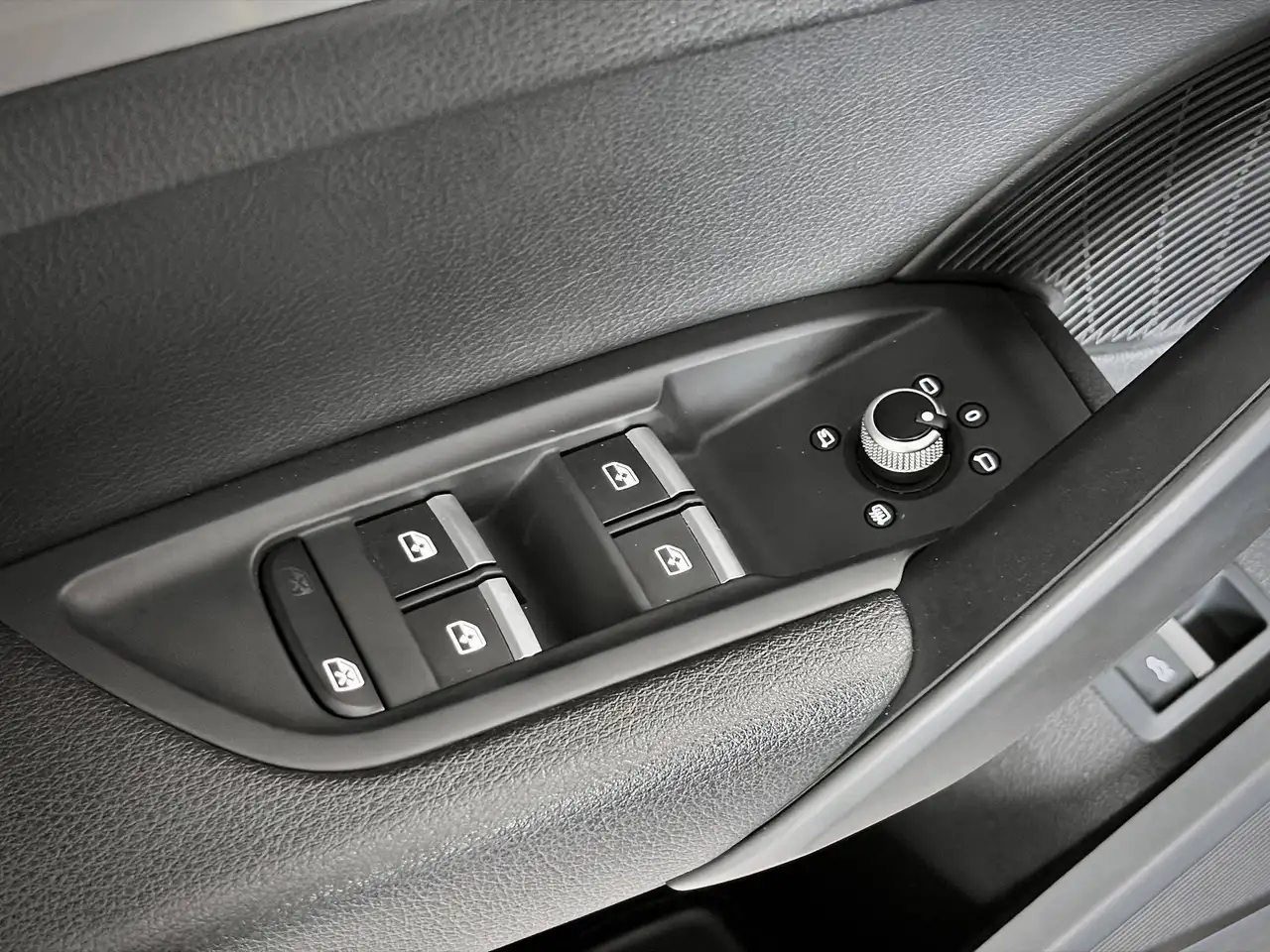 Audi Q5 снимка Audi Q5
