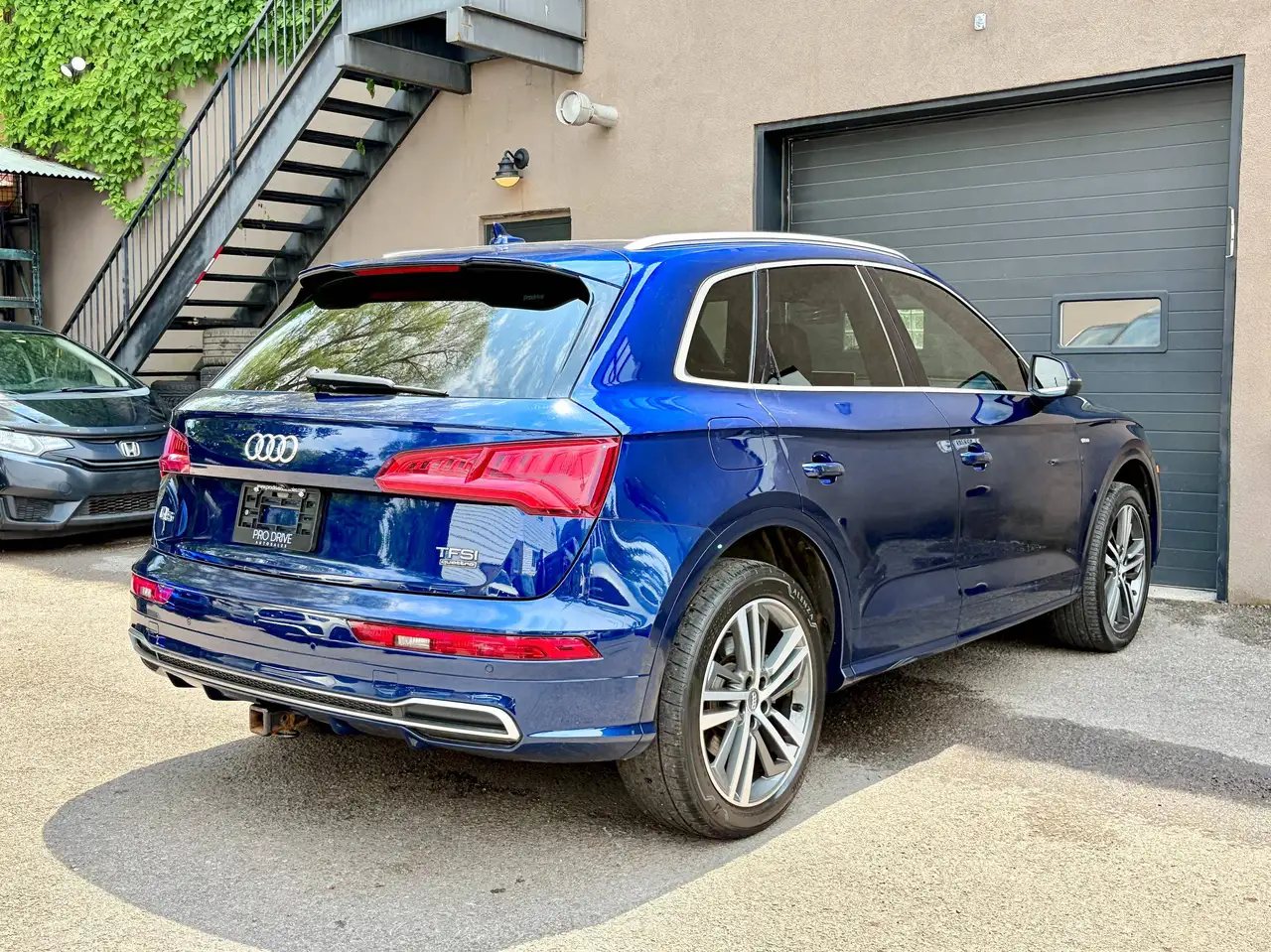 Audi Q5 снимка Audi Q5