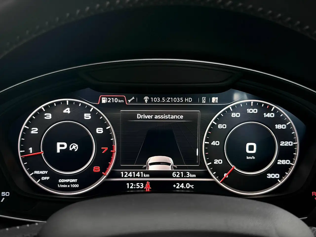 Audi Q5 снимка Audi Q5