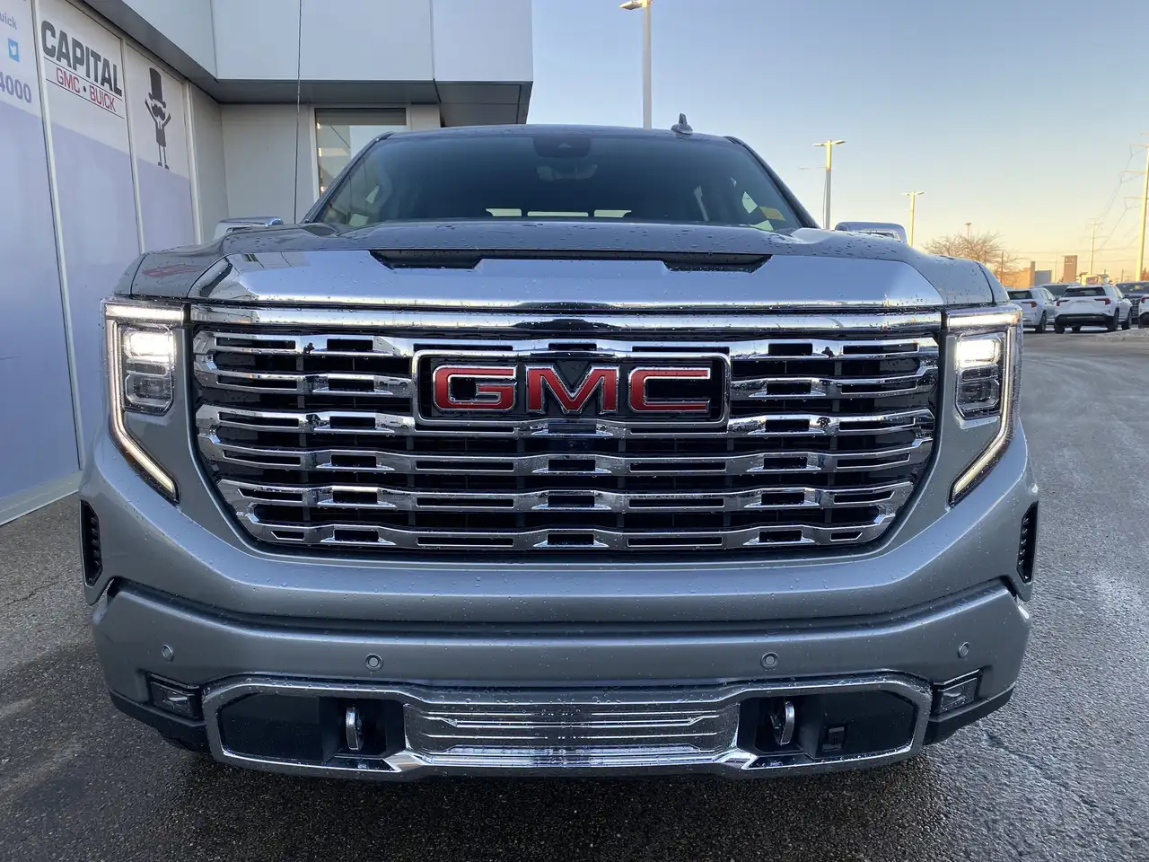 GMC Sierra 1500 снимка GMC Sierra 1500