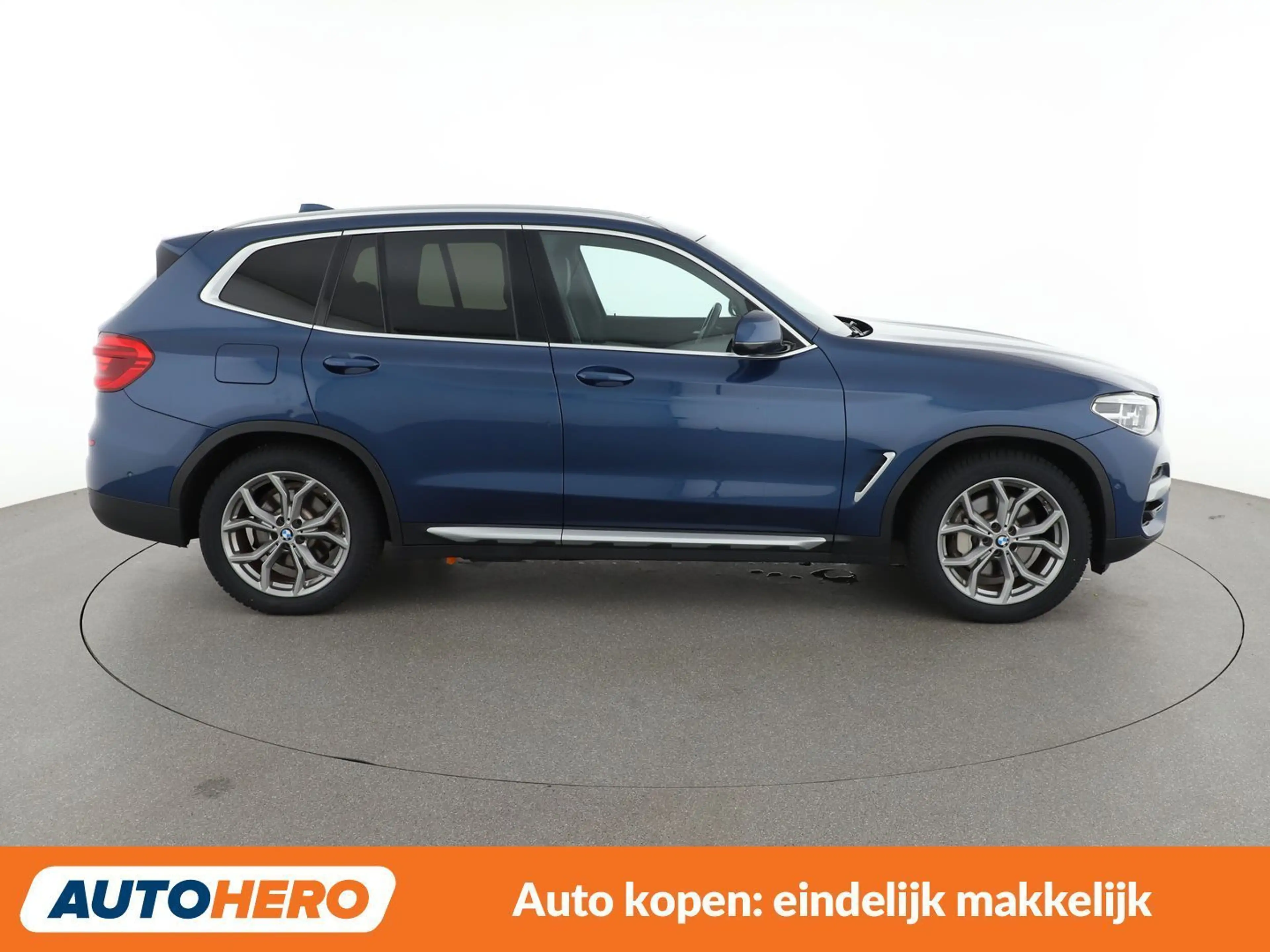 BMW X3 xDrive 30e xLine — photo 7