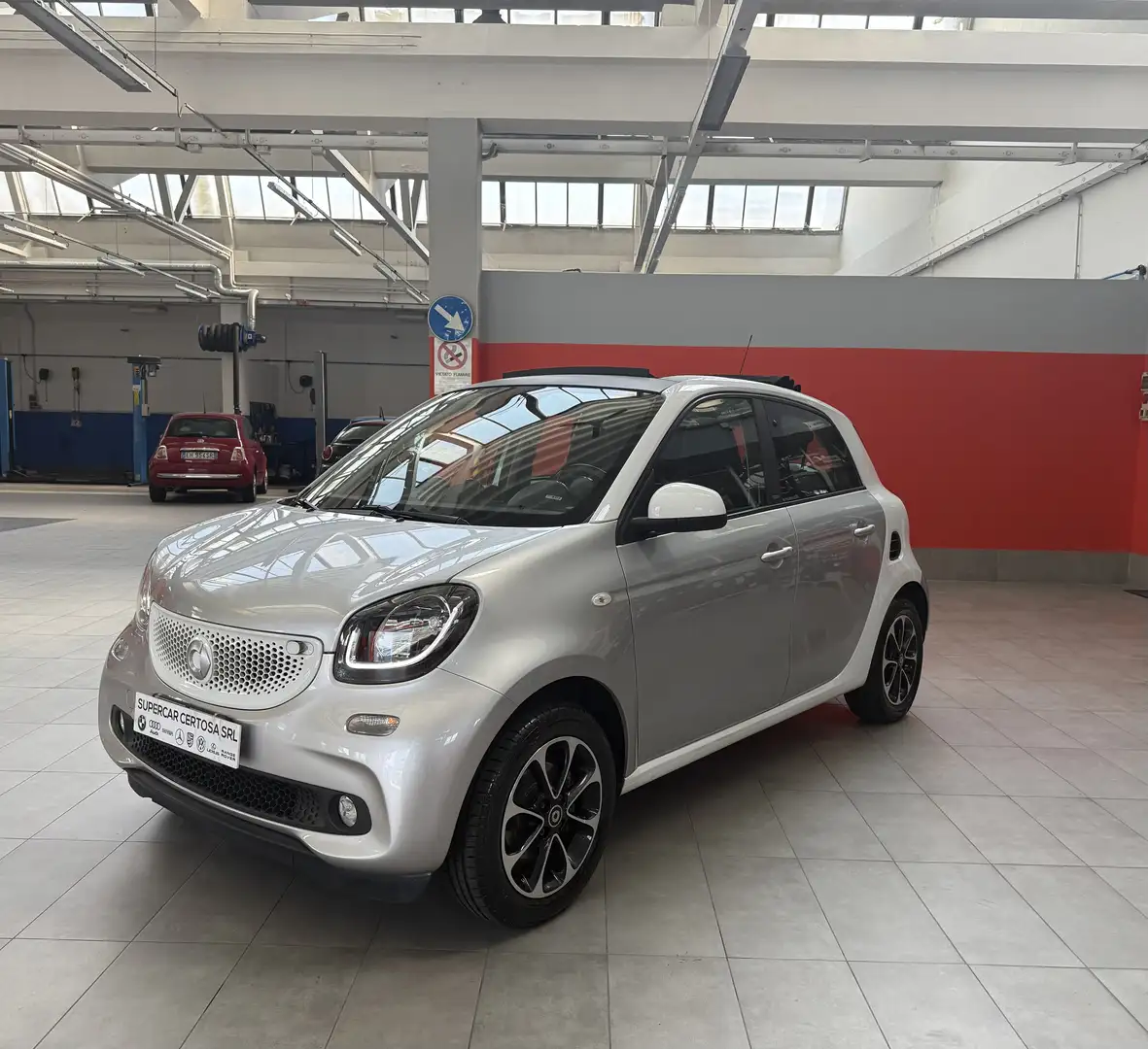 smart forFour 1.0 Superpassion 71cv twinamic Bianco - 1