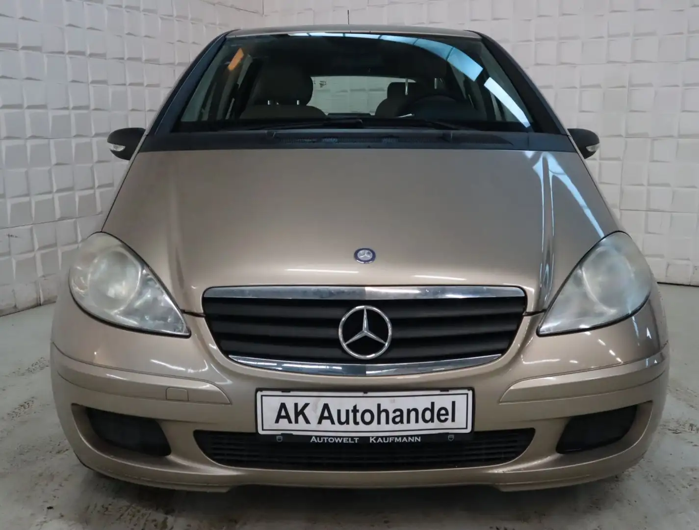 Mercedes-Benz A 150 Classic Klima Tempomat Gold - 2