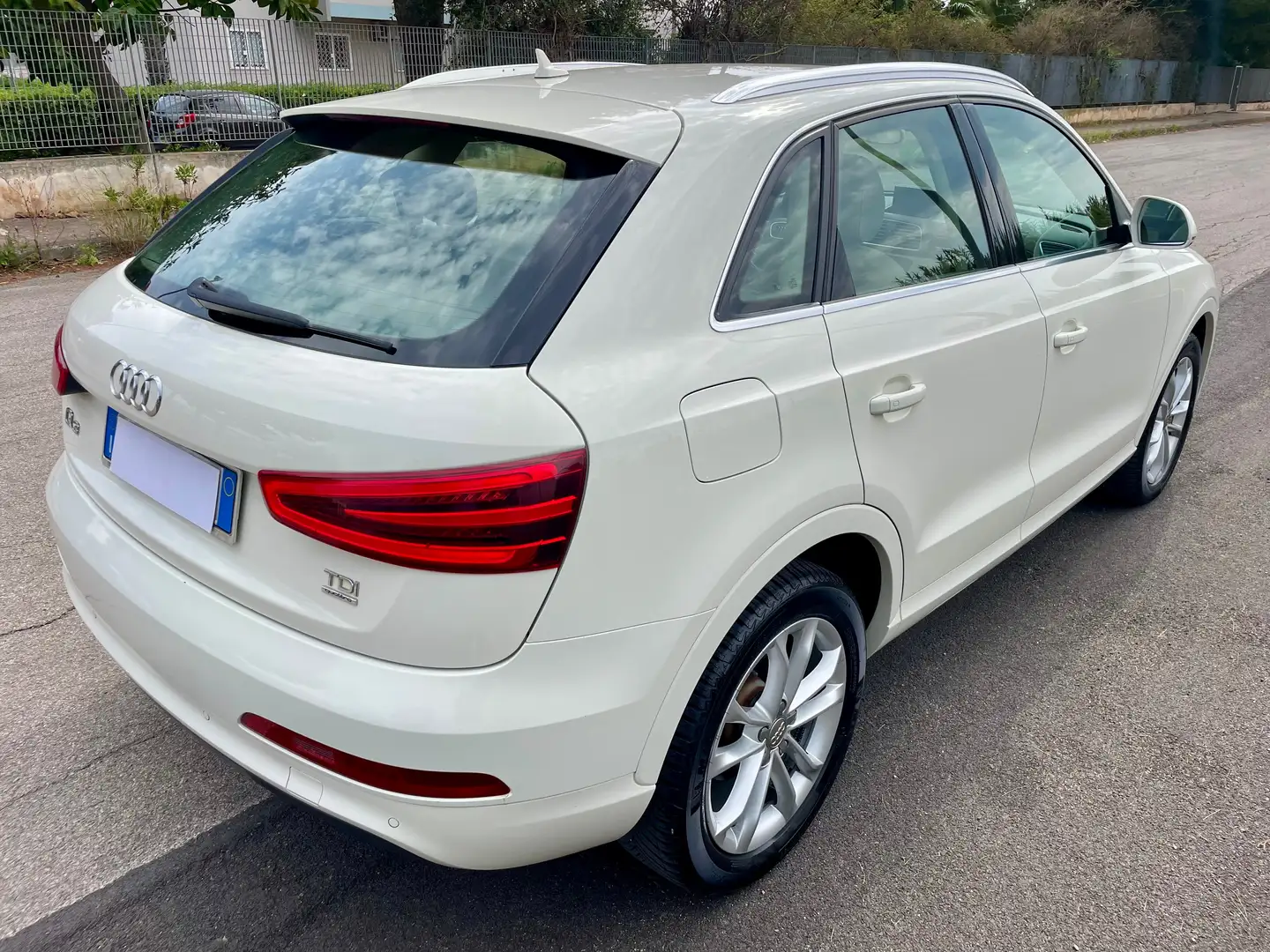 Audi Q3 Q3 2.0 tdi Advanced Plus quattro 177cv s-tronic Bianco - 2