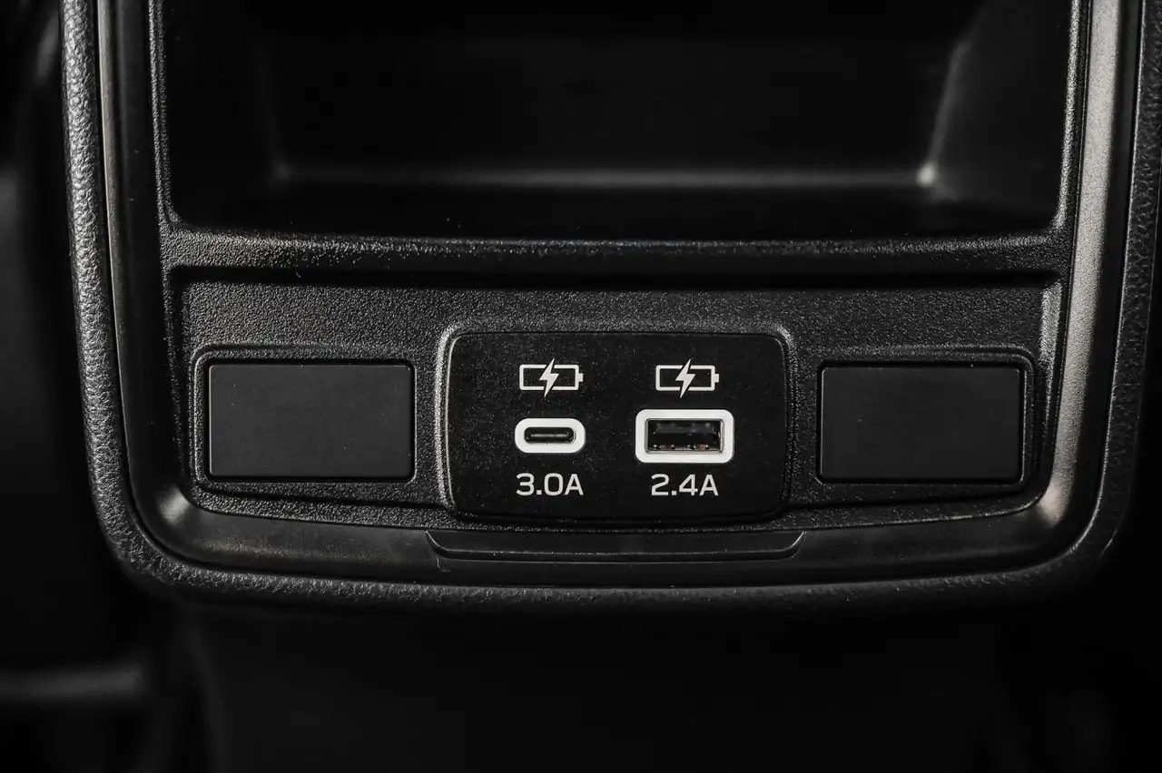 Subaru Forester photo Subaru Forester