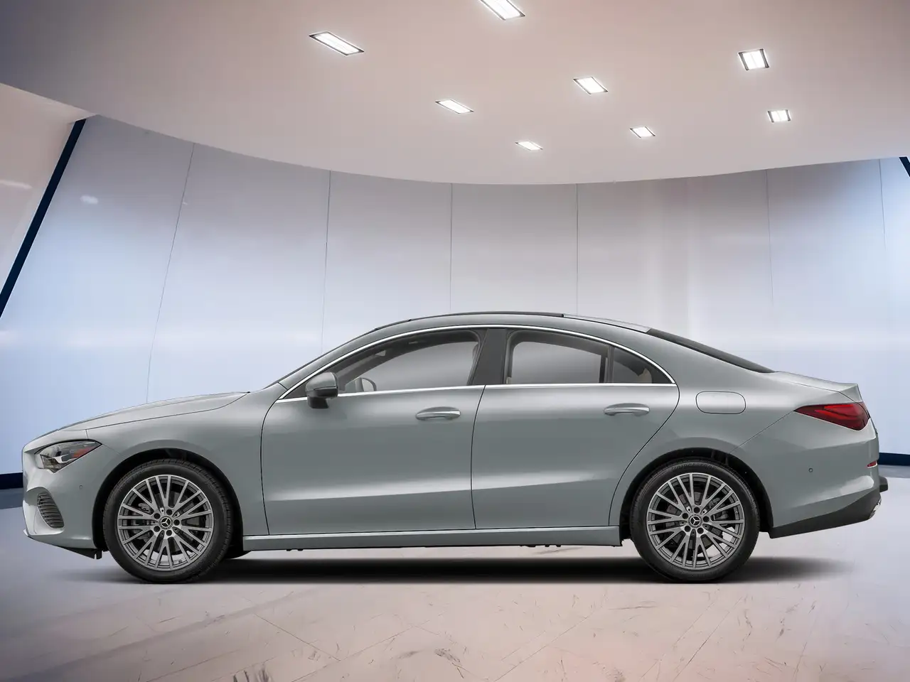 Mercedes-Benz CLA снимка Mercedes-Benz CLA