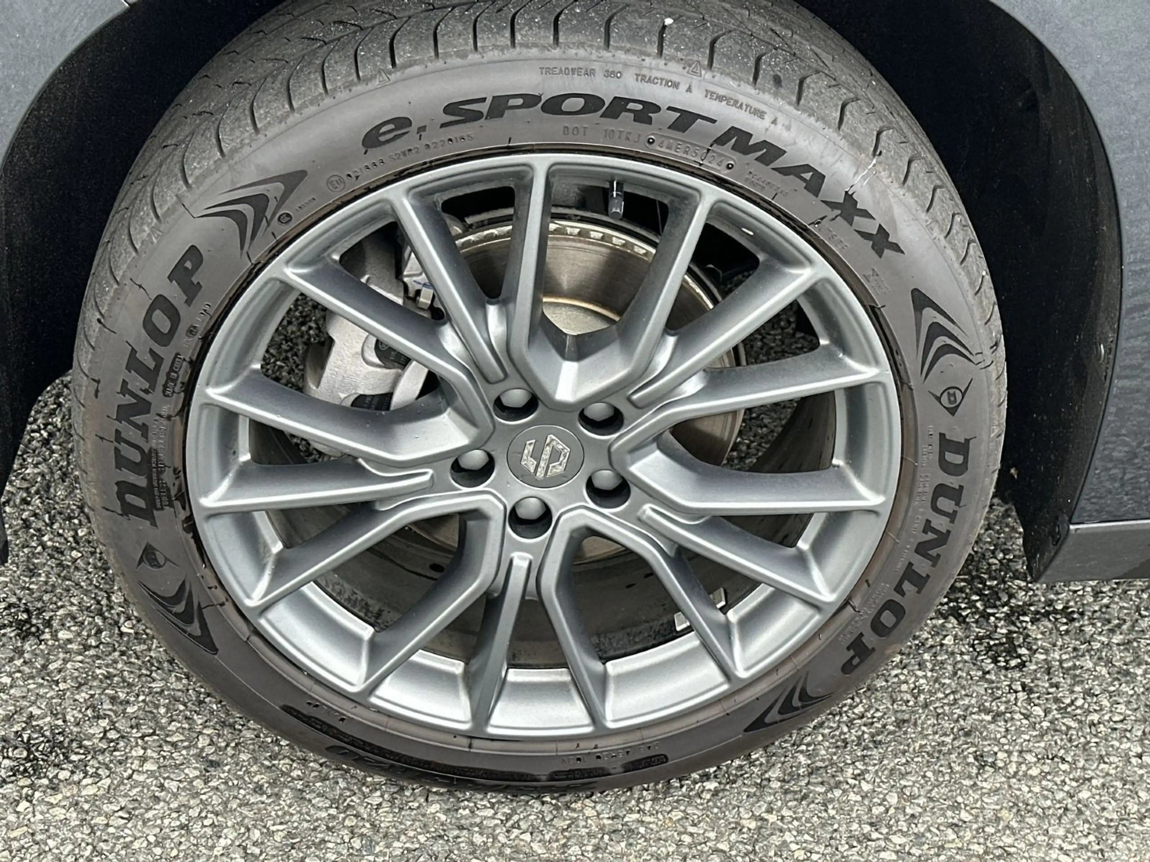 Leapmotor C10 REEV Design MY25 — photo 10