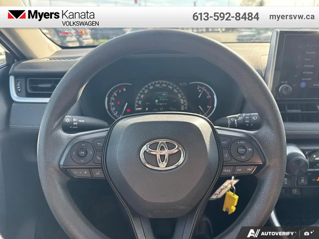 Toyota RAV 4 снимка Toyota RAV 4