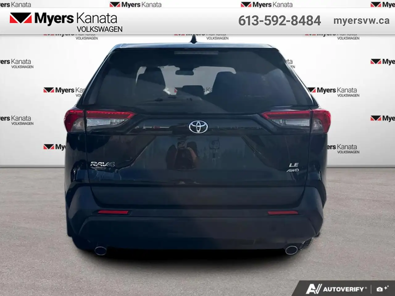 Toyota RAV 4 снимка Toyota RAV 4