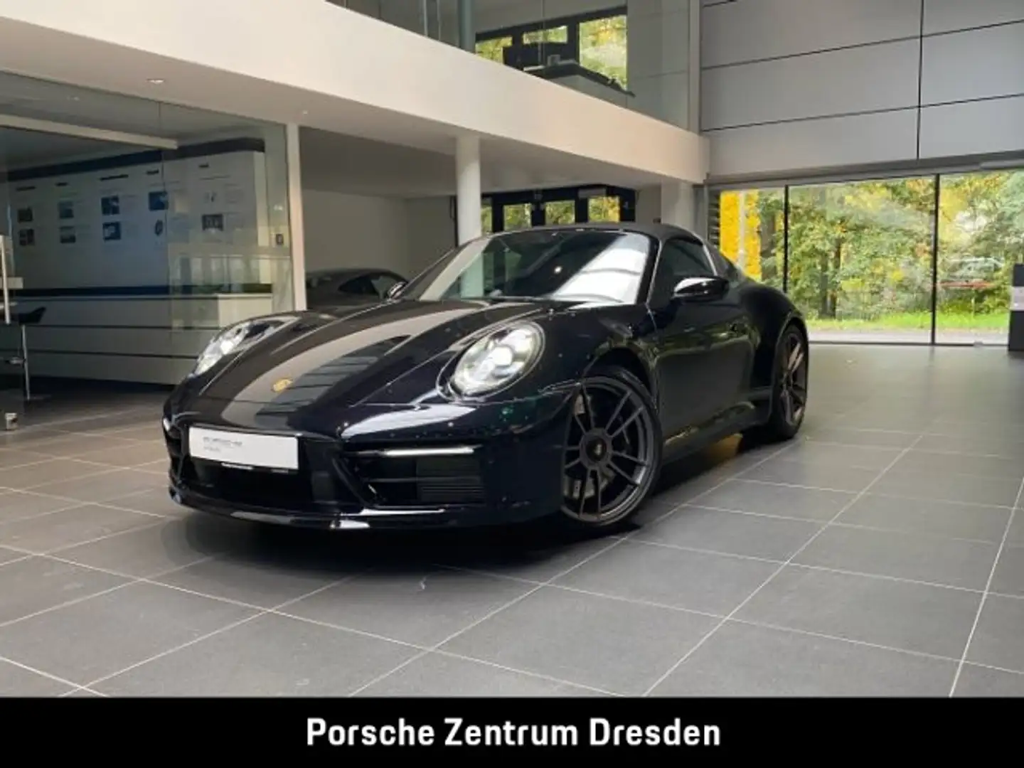 Porsche 992 (911) Edition 50 Jahre Design Schwarz - 1