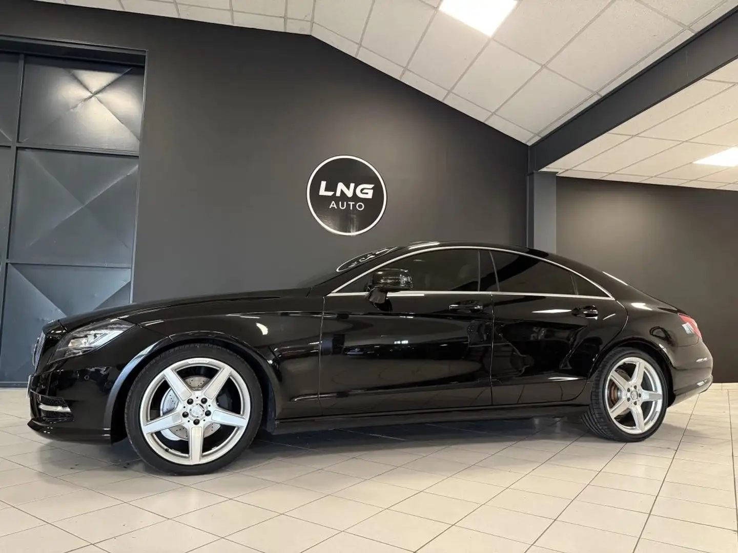 Mercedes-Benz CLS Classe 3.0 350 CDI V6 265ch PACK AMG 2011 Schwarz - 2