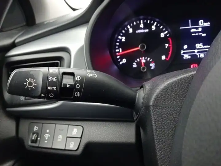 Kia Rio 2024, foto 20