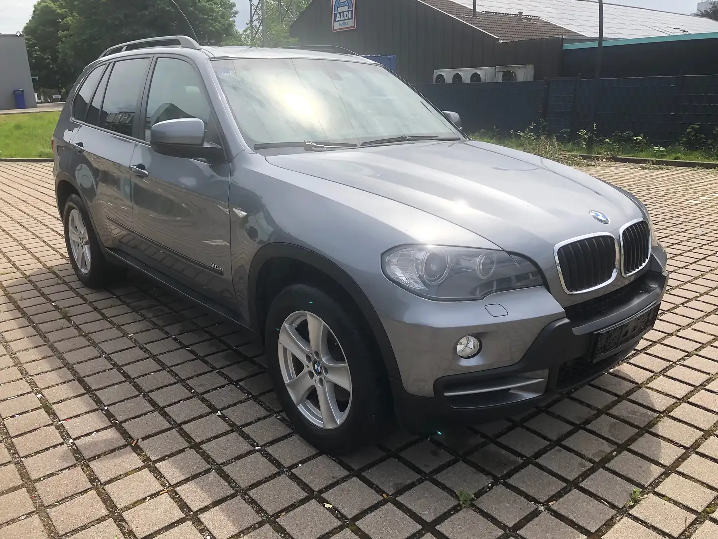 BMW X5 3.0d Panorama 1-Hand Scheckheft 141791 km Grau - 2
