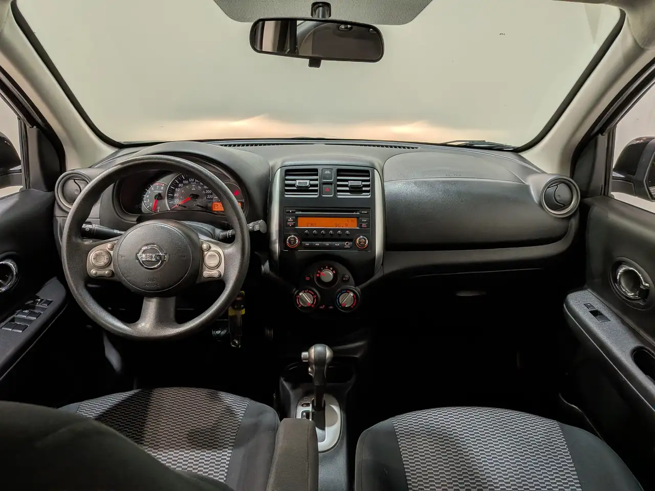 Nissan Micra fotografie Nissan Micra