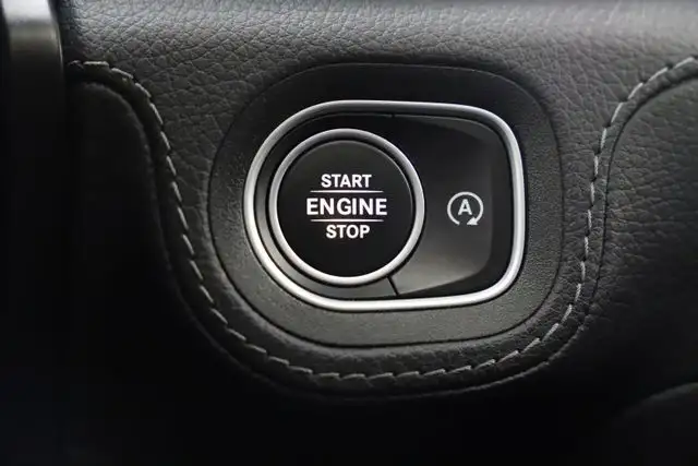 Mercedes-Benz GLE view 27
